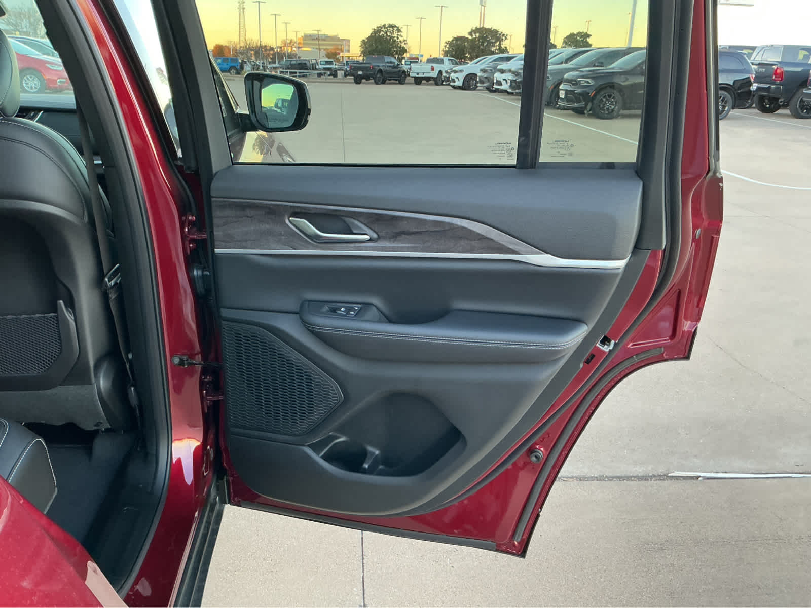 New Car 2025 Jeep Grand Cherokee  Limited For Sale Under $50,000 In Waco, Texas