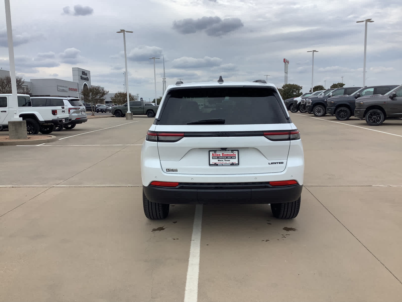 New Car 2025 Jeep Grand Cherokee  Limited For Sale Under $50,000 In Waco, Texas