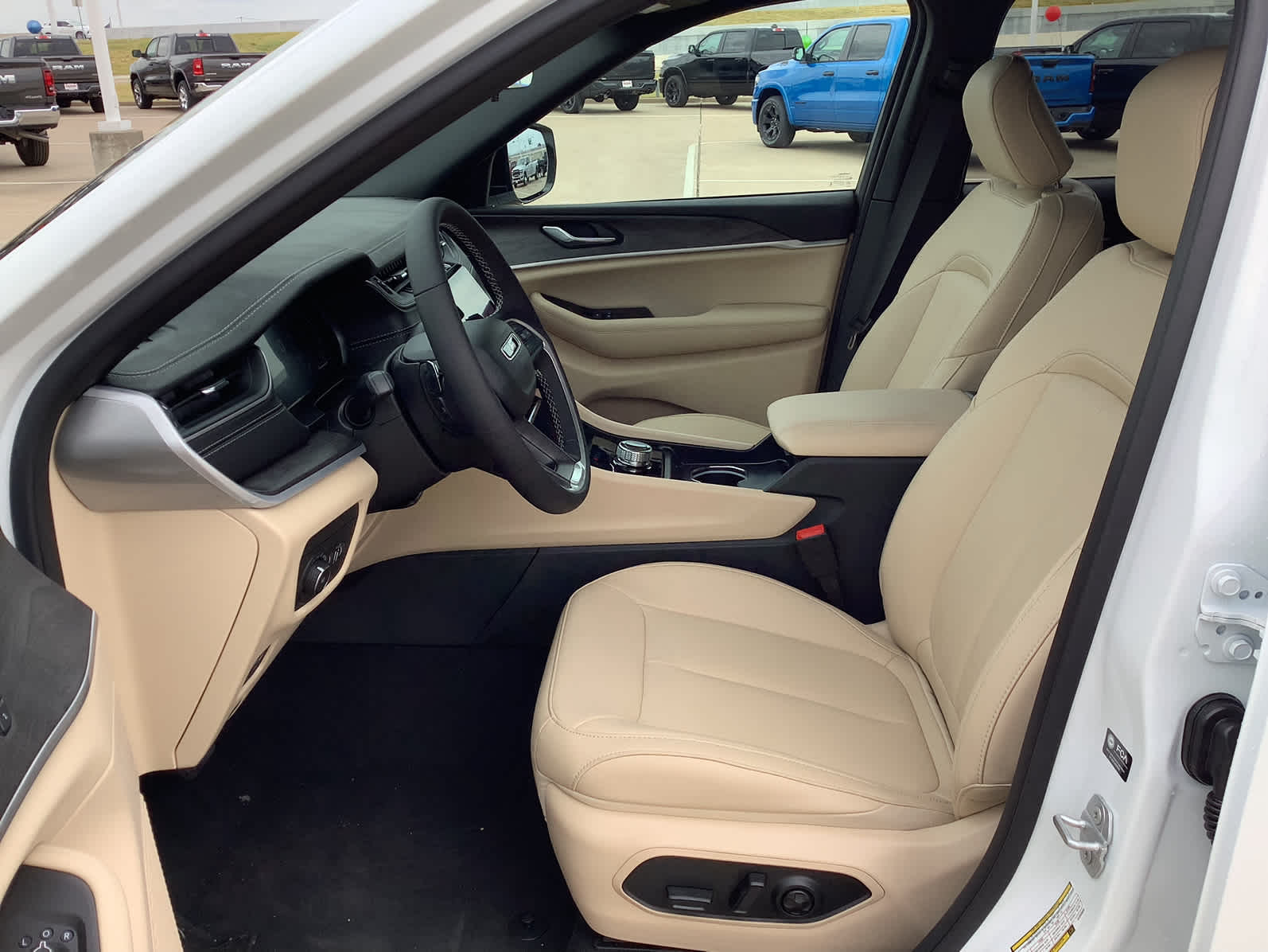 New Car 2025 Jeep Grand Cherokee  Limited For Sale Under $50,000 In Waco, Texas