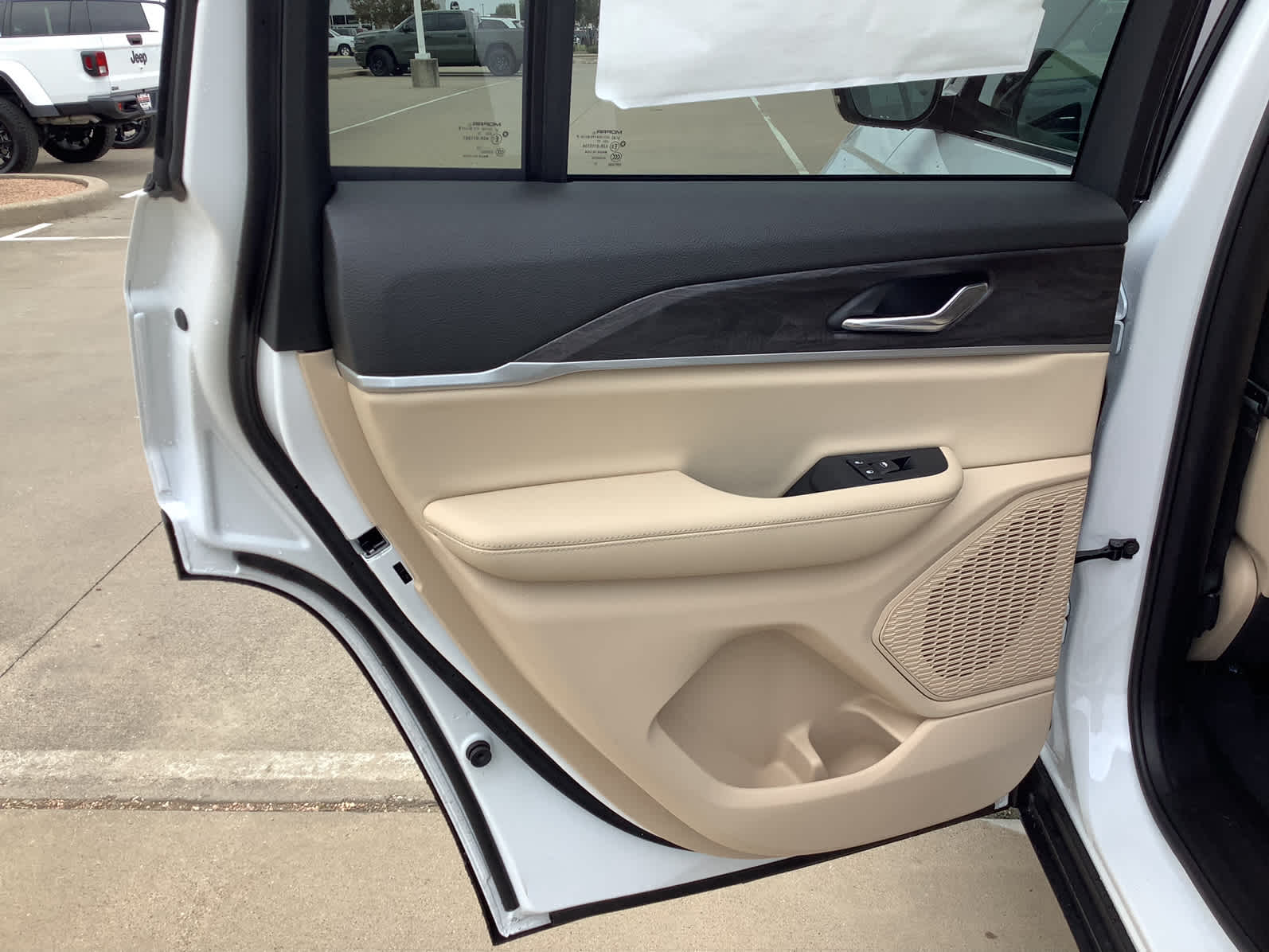 New Car 2025 Jeep Grand Cherokee  Limited For Sale Under $50,000 In Waco, Texas