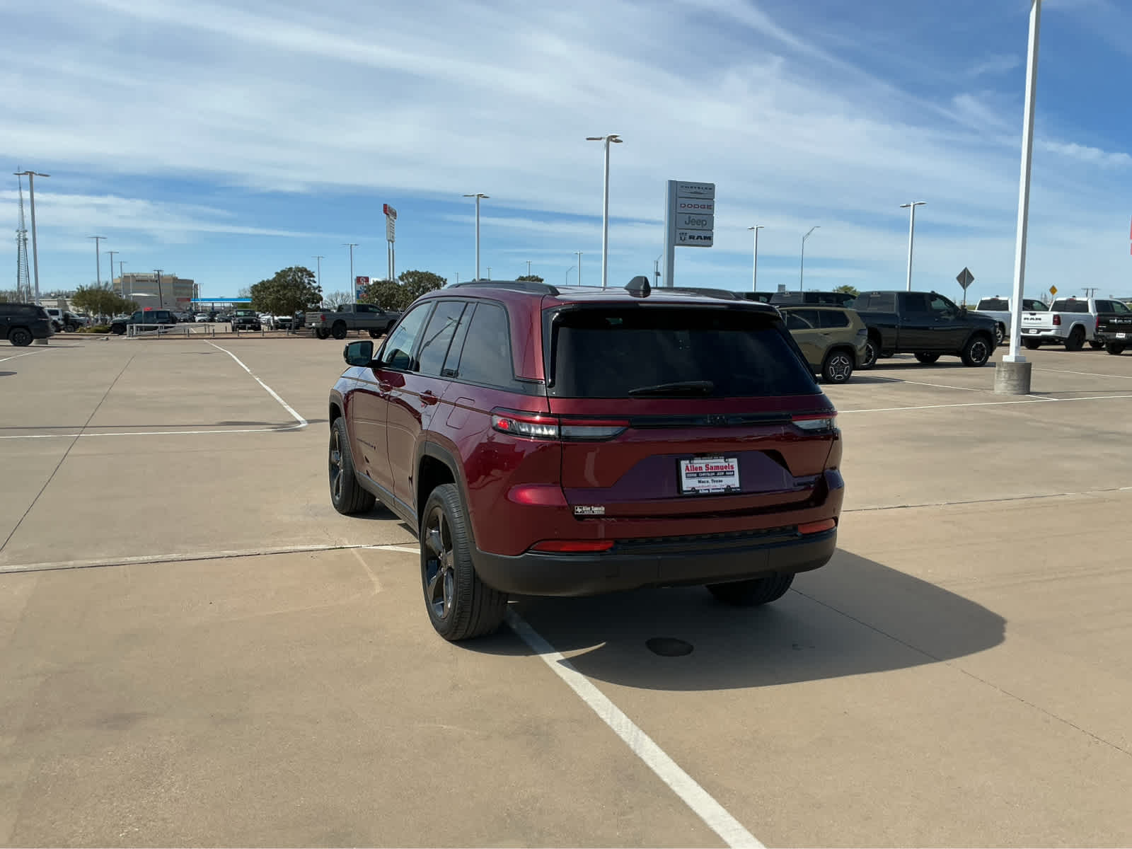 Used Car 2025 Jeep Grand Cherokee  Limited For Sale Under $40,000 In Waco, Texas