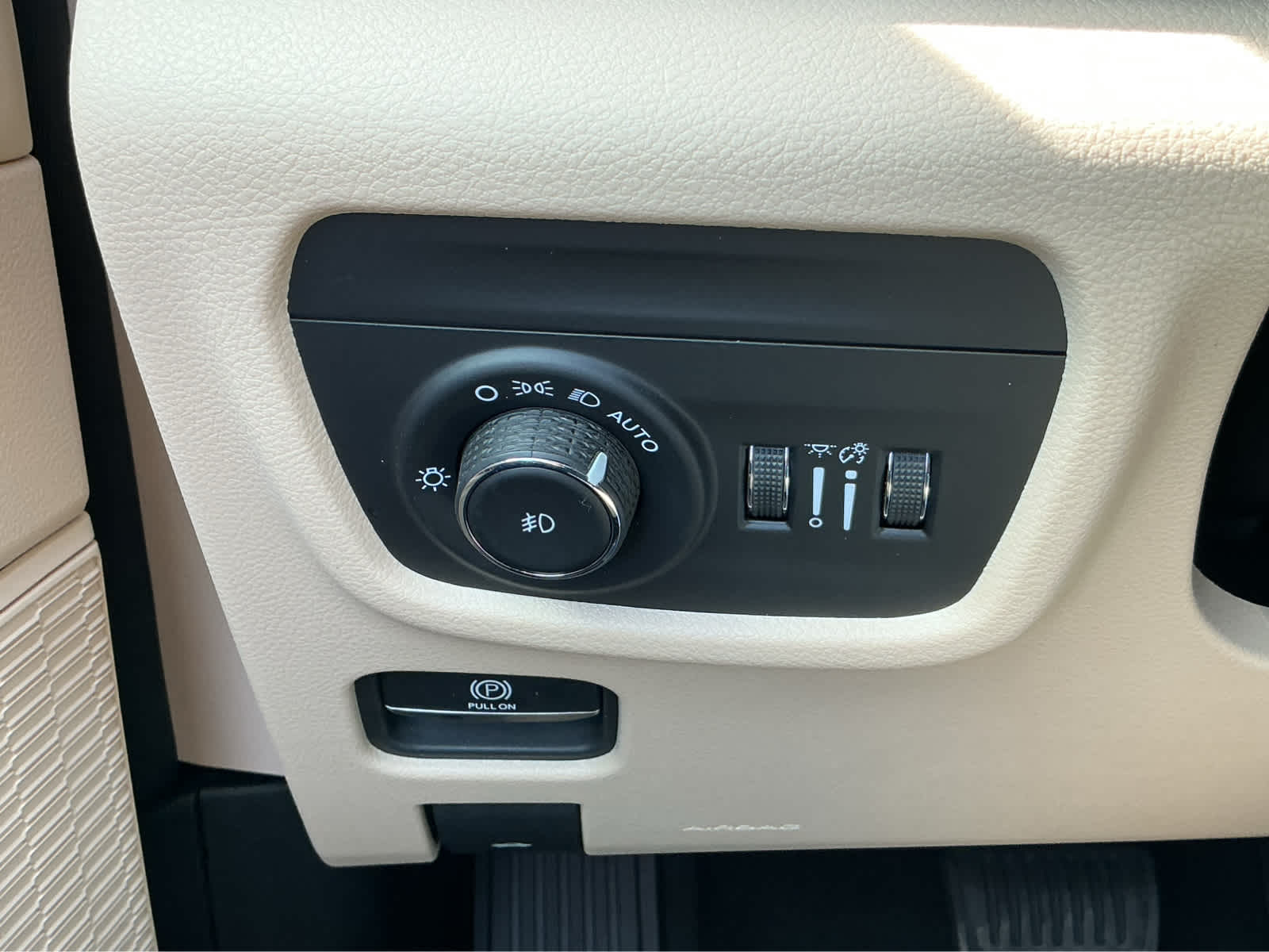 Used Car 2025 Jeep Grand Cherokee  Limited For Sale Under $40,000 In Waco, Texas