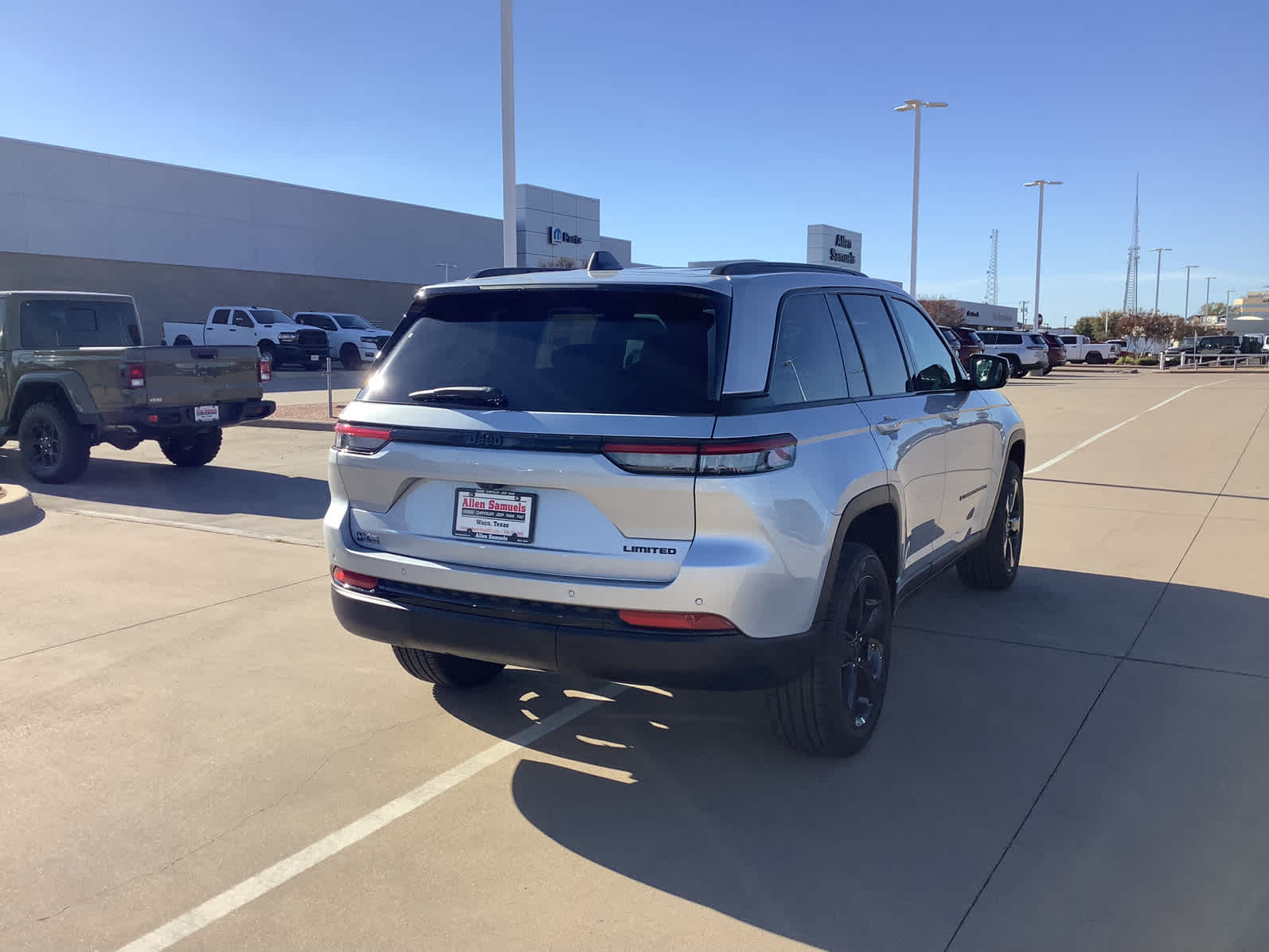 New Car 2025 Jeep Grand Cherokee  Limited For Sale Under $50,000 In Waco, Texas
