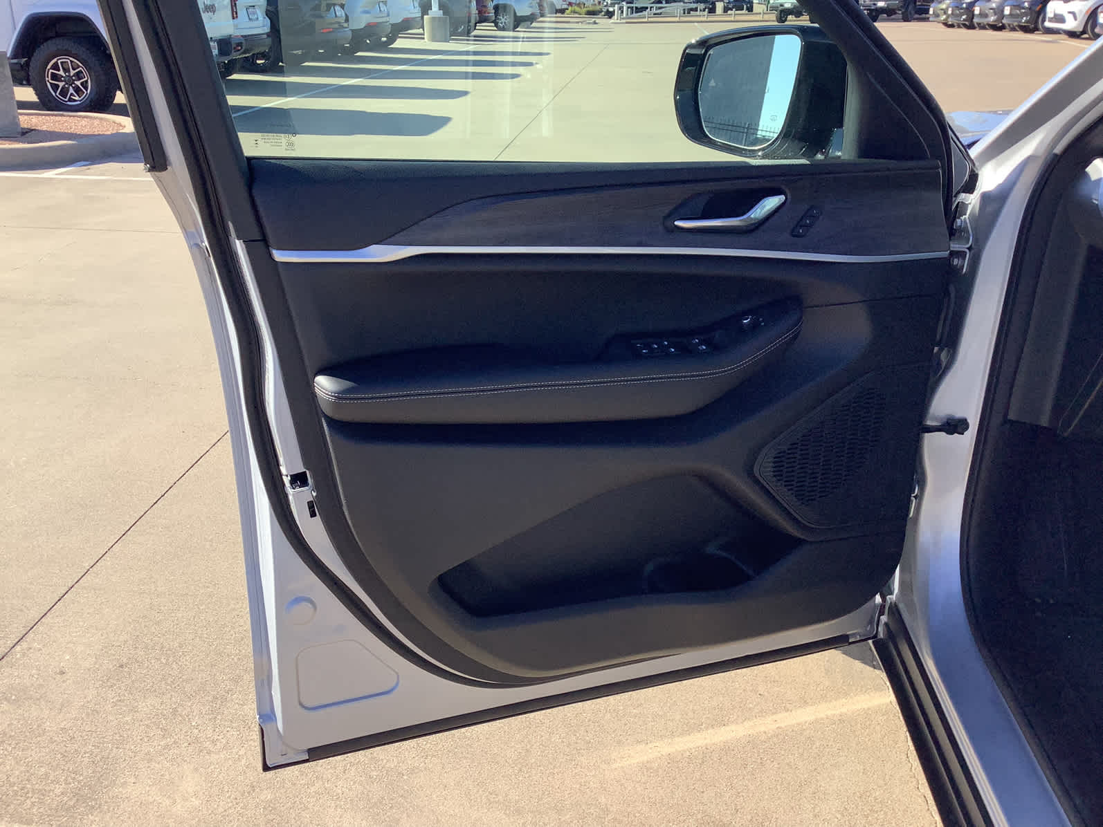 New Car 2025 Jeep Grand Cherokee  Limited For Sale Under $50,000 In Waco, Texas