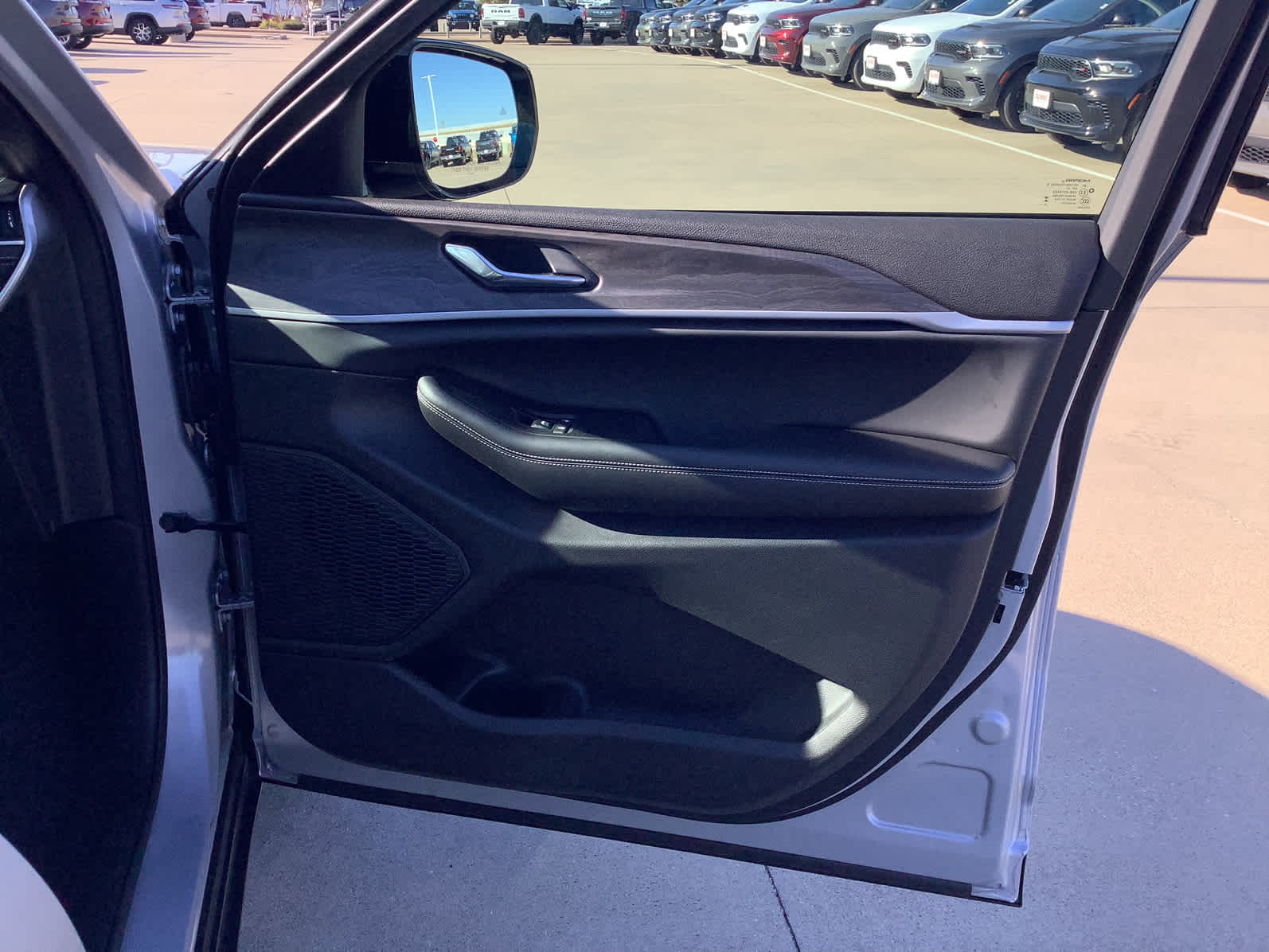 New Car 2025 Jeep Grand Cherokee  Limited For Sale Under $50,000 In Waco, Texas