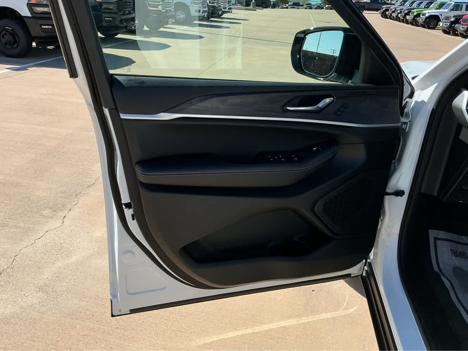 New Car 2025 Jeep Grand Cherokee  Limited For Sale Under $50,000 In Waco, Texas