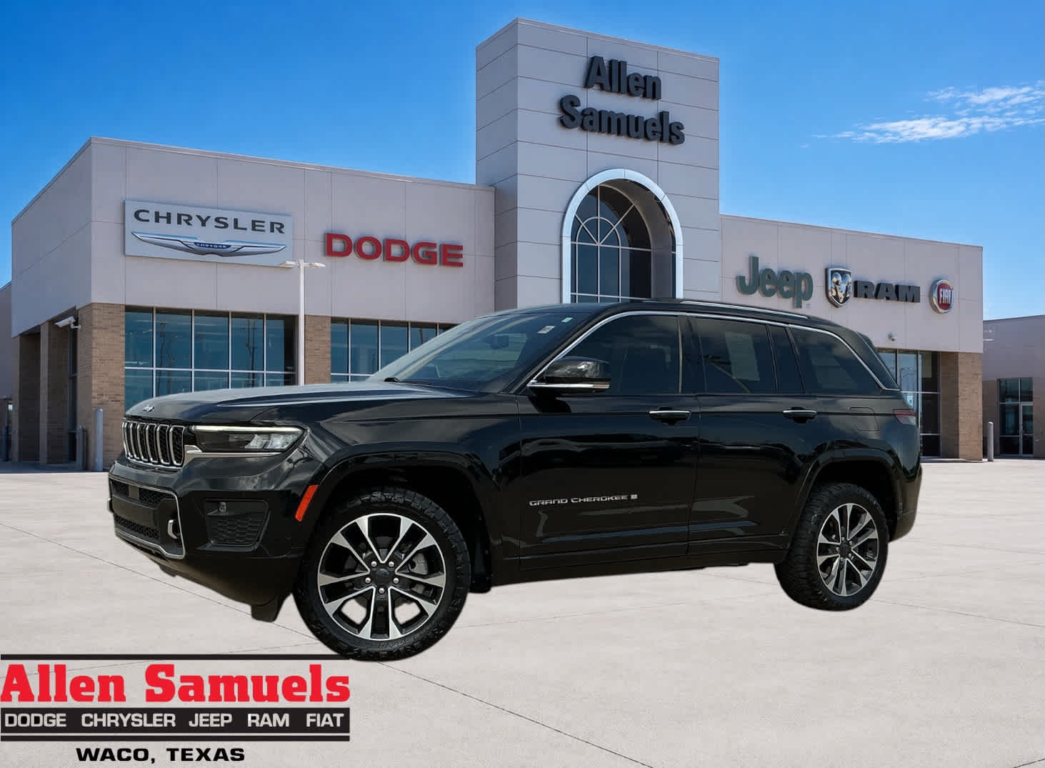 Used Car 2023 Jeep Grand Cherokee  Overland For Sale Under $40,000 In Waco, Texas