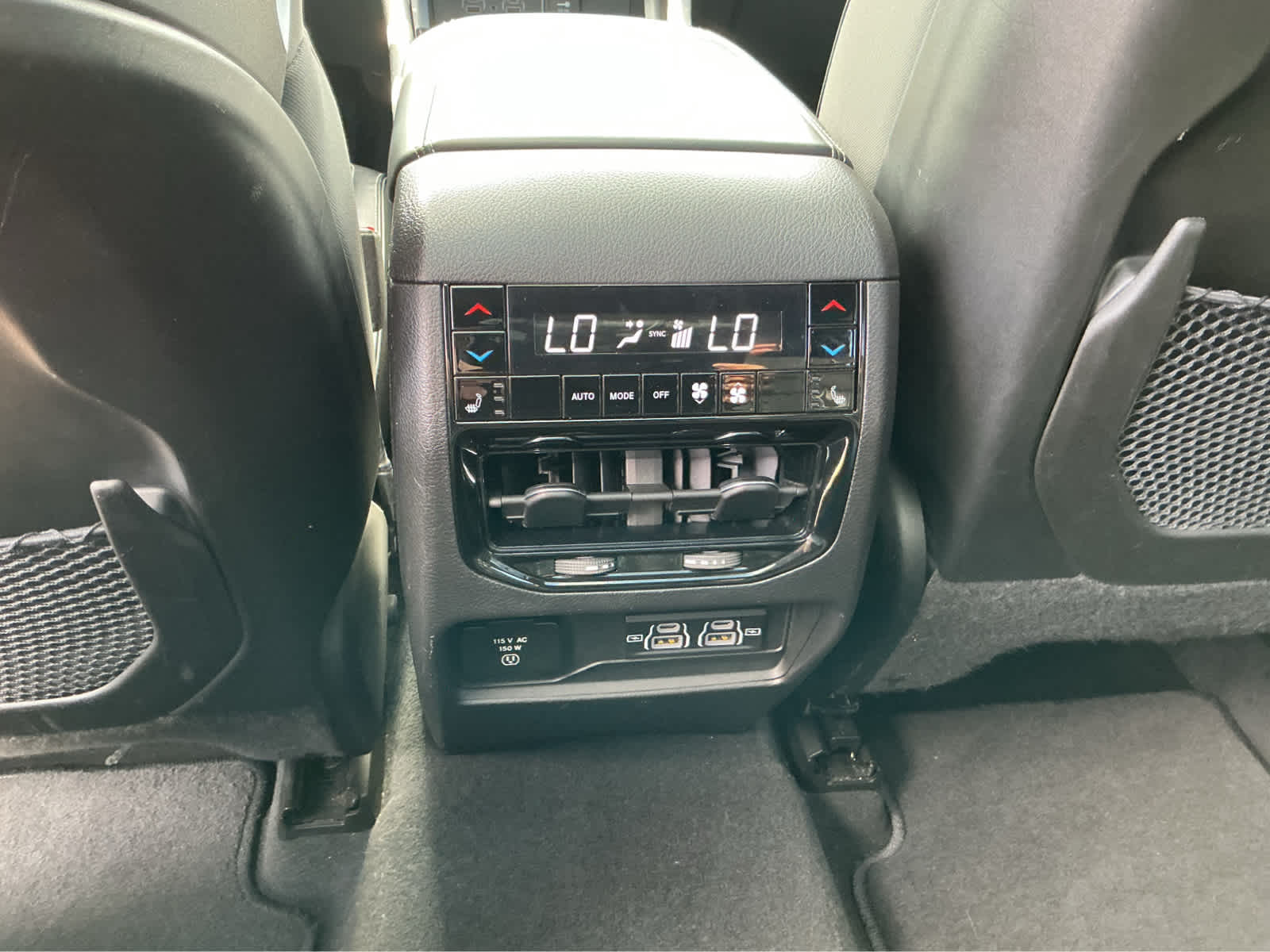 Used Car 2023 Jeep Grand Cherokee  Overland For Sale Under $40,000 In Waco, Texas