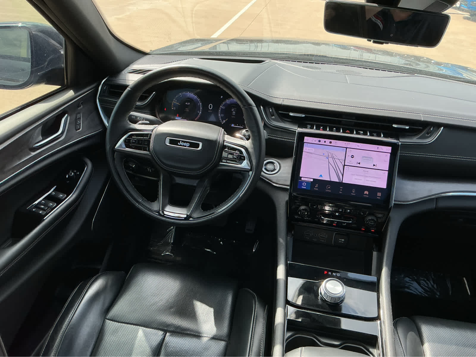 Used Car 2023 Jeep Grand Cherokee  Overland For Sale Under $40,000 In Waco, Texas