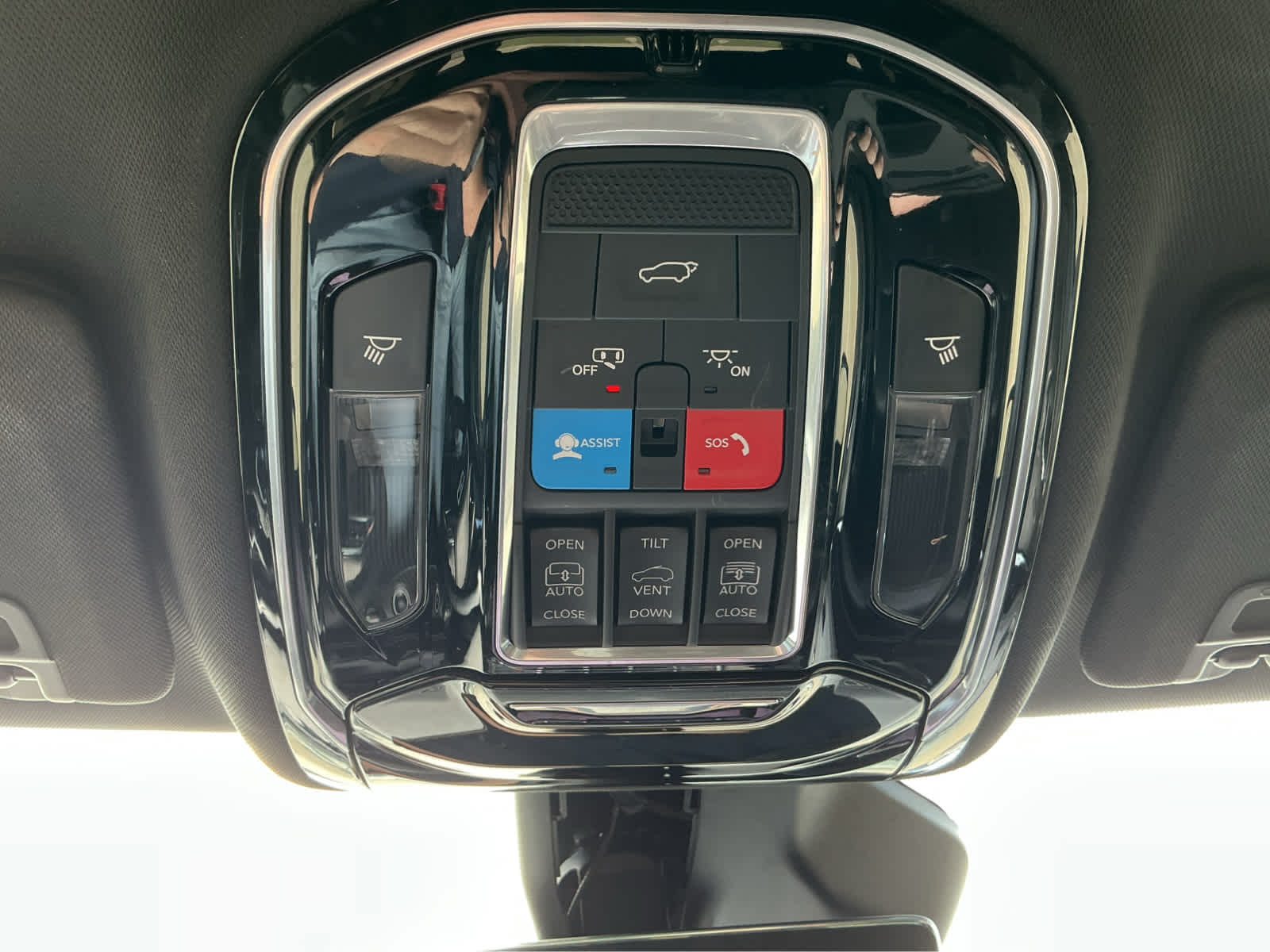 Used Car 2023 Jeep Grand Cherokee  Overland For Sale Under $40,000 In Waco, Texas
