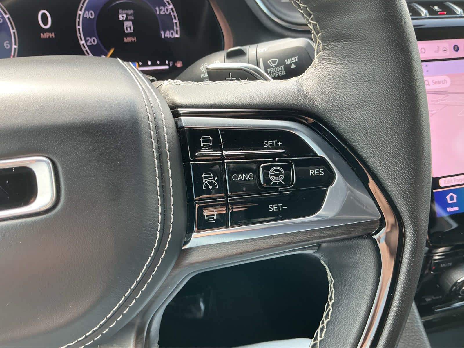 Used Car 2023 Jeep Grand Cherokee  Overland For Sale Under $40,000 In Waco, Texas