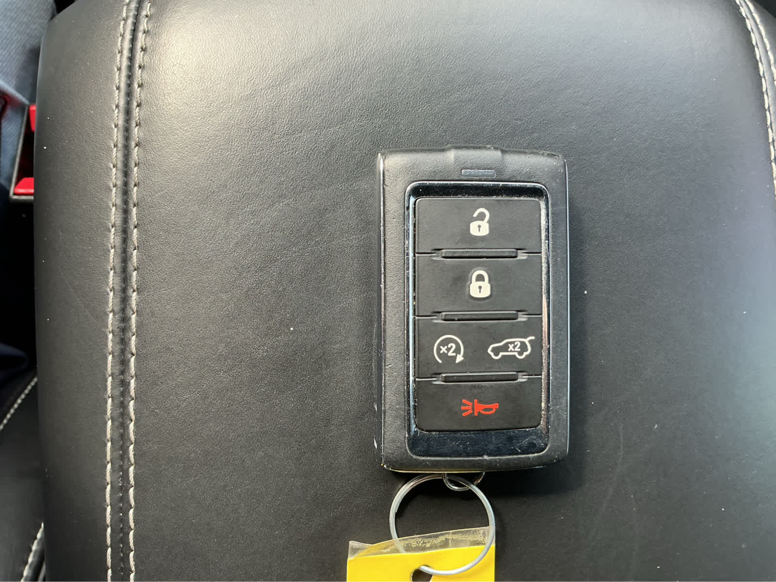 Used Car 2023 Jeep Grand Cherokee  Overland For Sale Under $40,000 In Waco, Texas