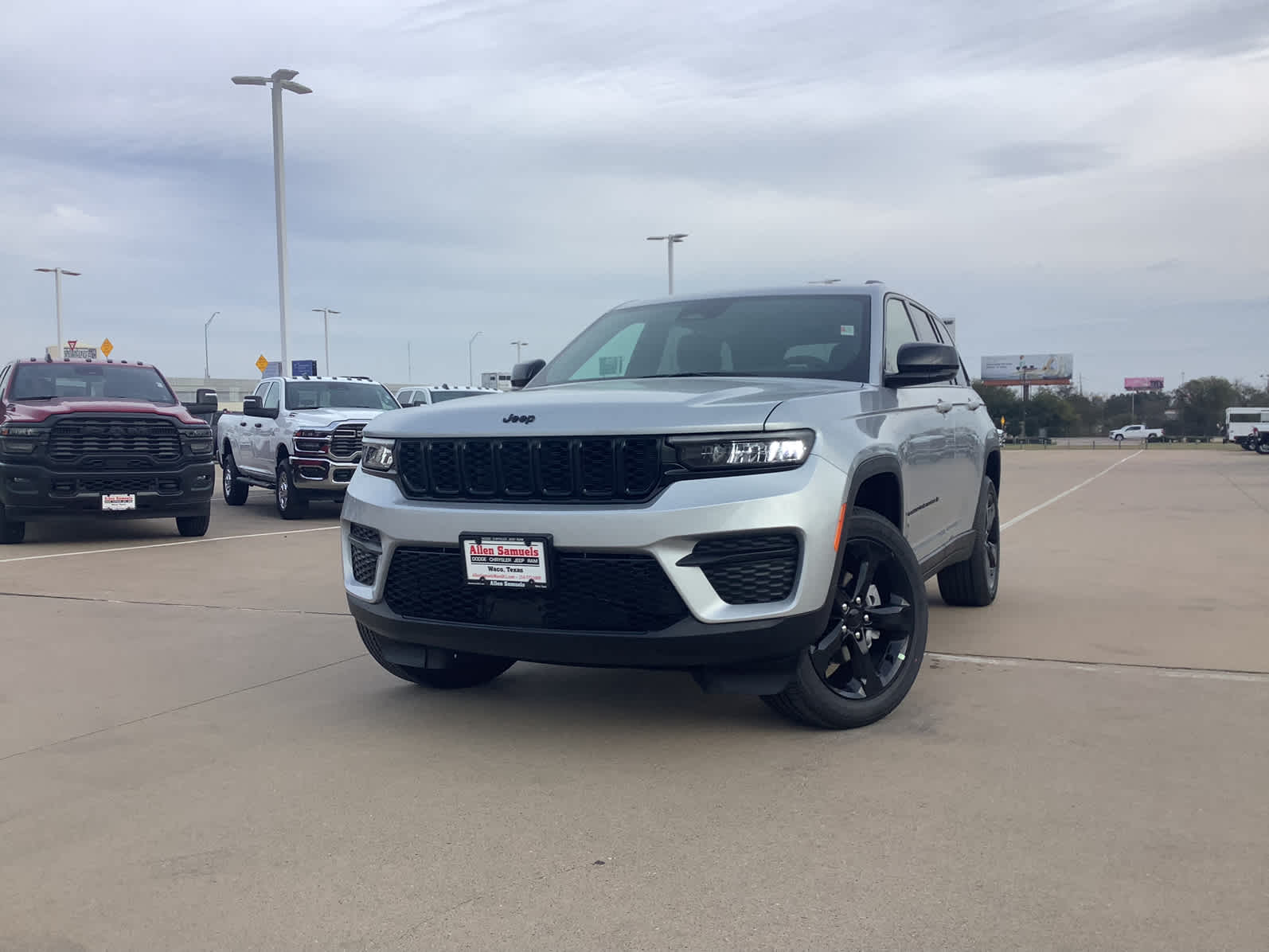 New Car 2025 Jeep Grand Cherokee  Altitude X For Sale Under $50,000 In Waco, Texas