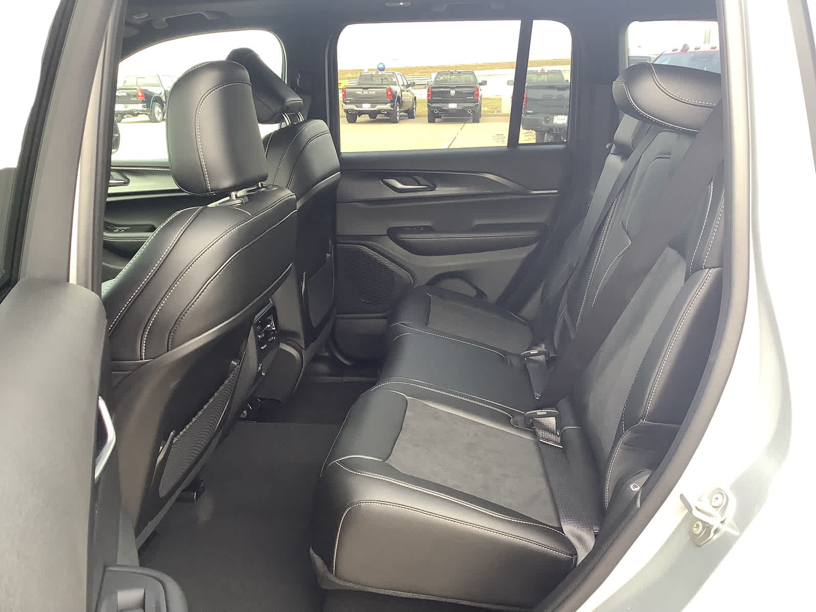 New Car 2025 Jeep Grand Cherokee  Altitude X For Sale Under $50,000 In Waco, Texas