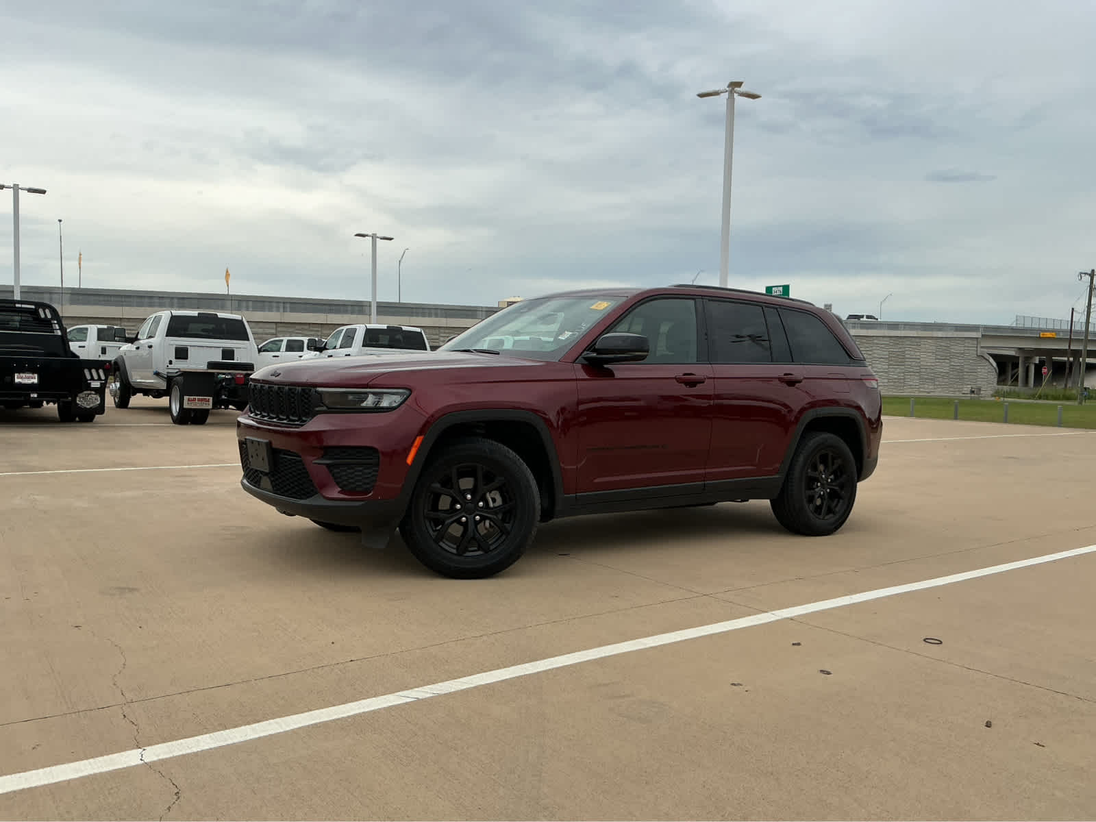 Used Car 2024 Jeep Grand Cherokee  Altitude For Sale Under $35,000 In Waco, Texas