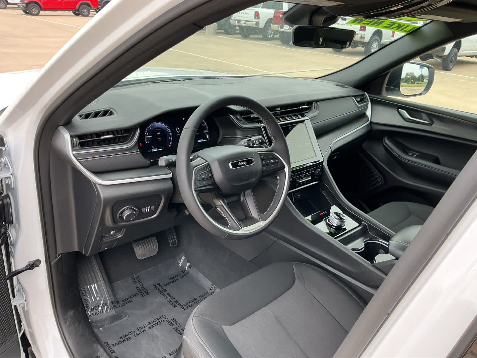 Used Car 2025 Jeep Grand Cherokee  Laredo For Sale Under $40,000 In Waco, Texas