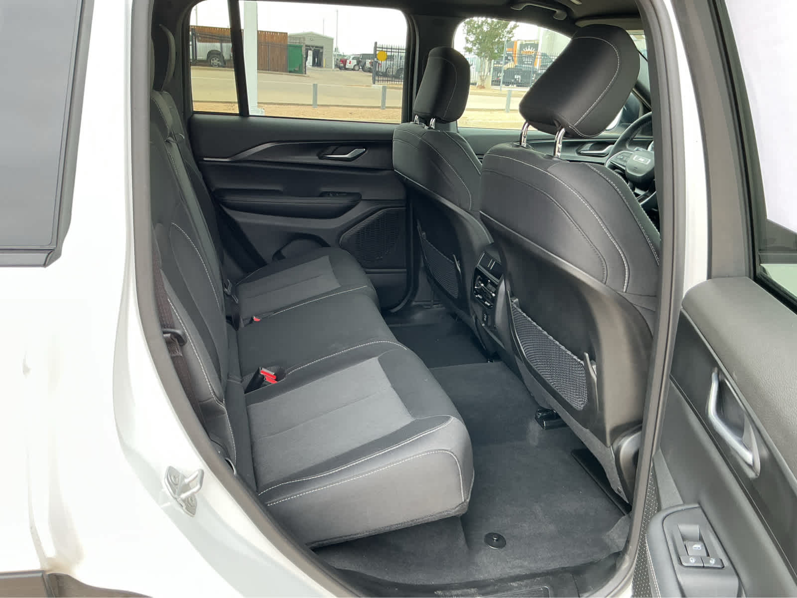 Used Car 2025 Jeep Grand Cherokee  Laredo For Sale Under $40,000 In Waco, Texas