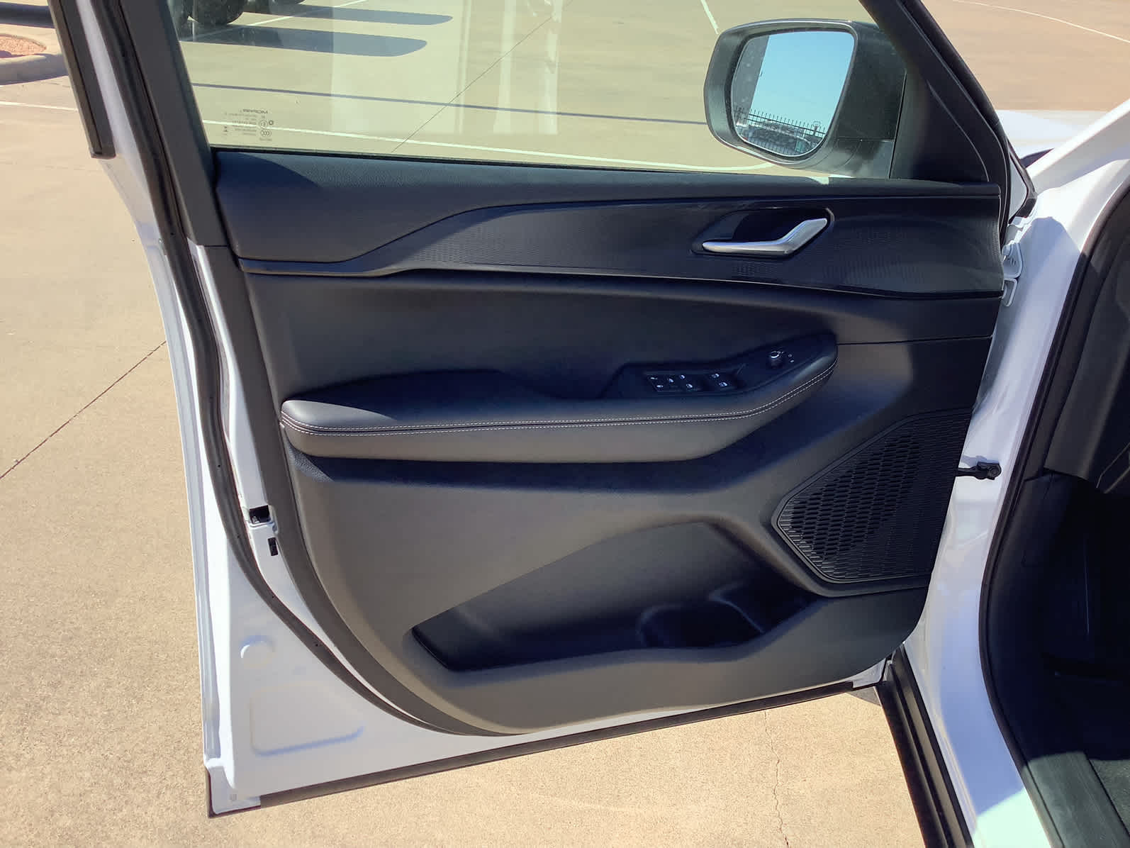 New Car 2025 Jeep Grand Cherokee  Laredo For Sale Under $40,000 In Waco, Texas