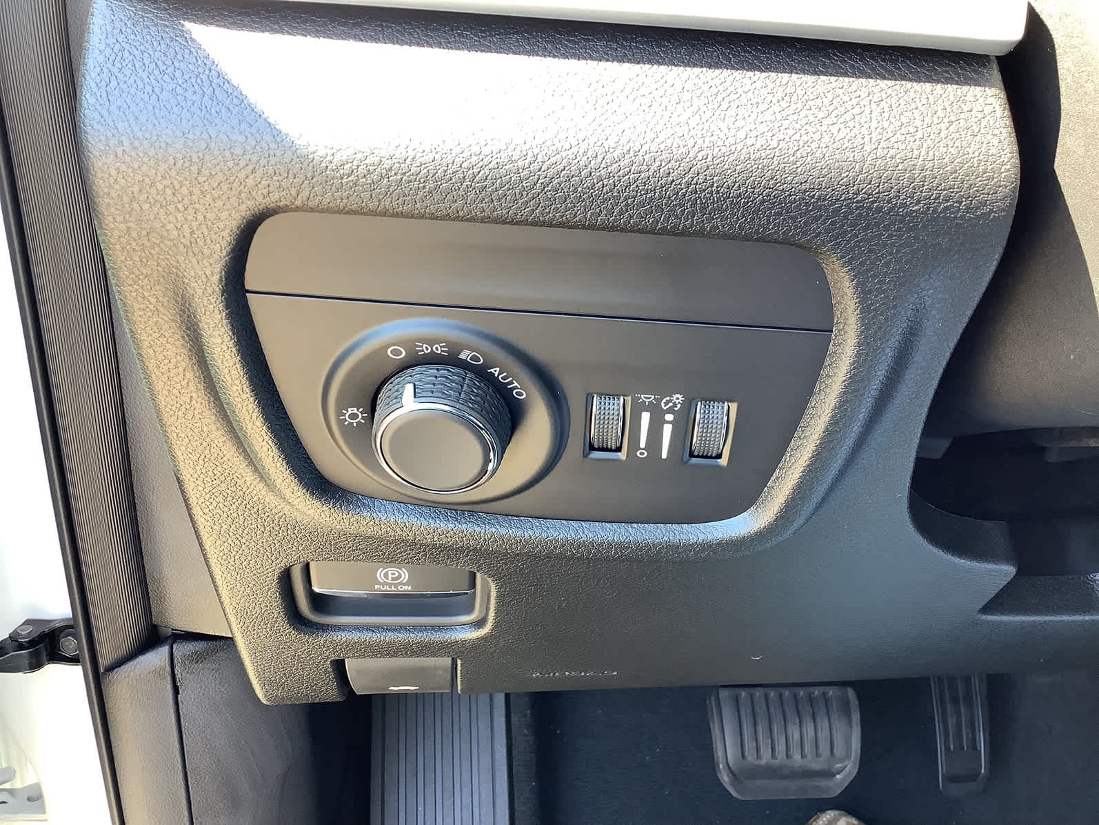New Car 2025 Jeep Grand Cherokee  Laredo For Sale Under $40,000 In Waco, Texas