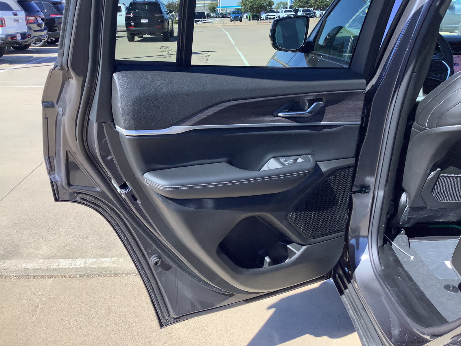 New Car 2025 Jeep Grand Cherokee  Limited For Sale Under $50,000 In Waco, Texas