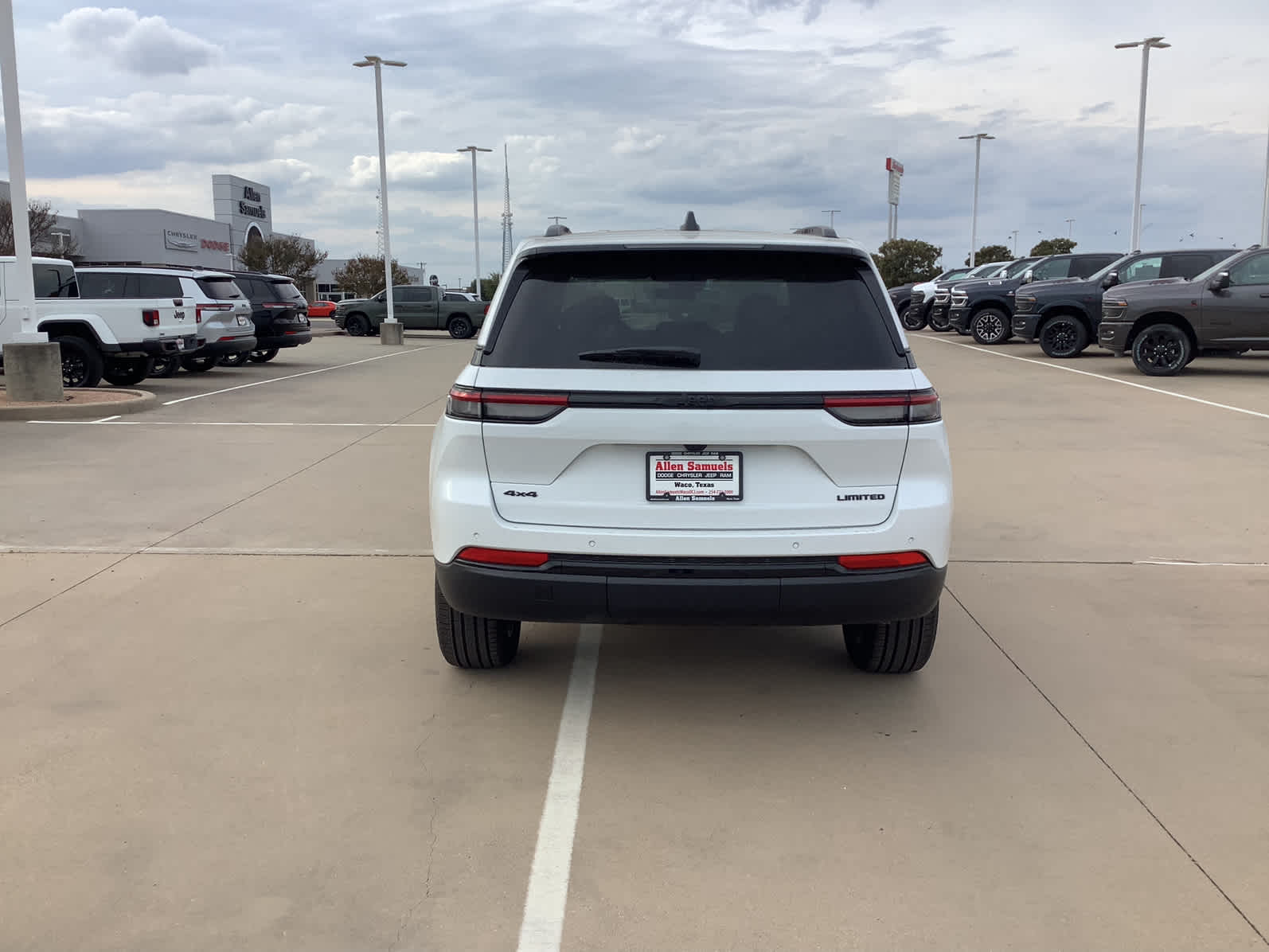 New Car 2025 Jeep Grand Cherokee  Limited For Sale Under $50,000 In Waco, Texas