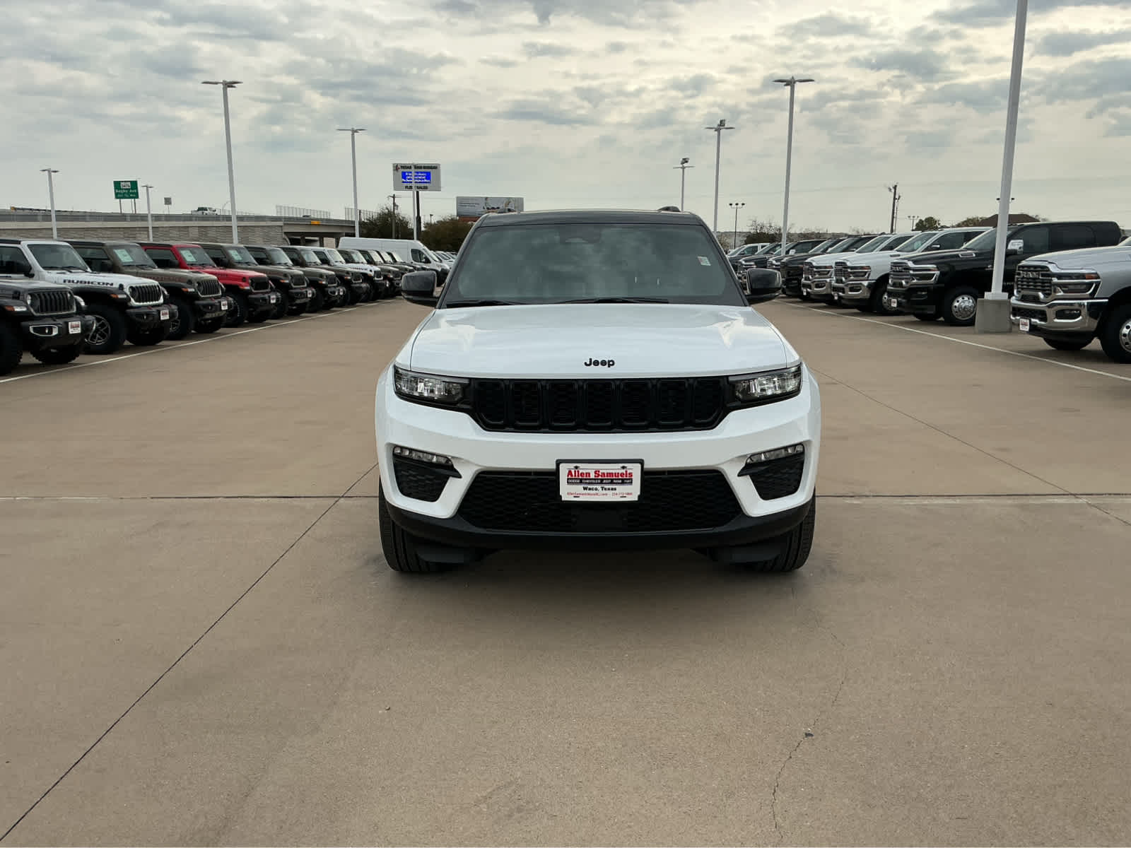 New Car 2025 Jeep Grand Cherokee  Limited For Sale Under $60,000 In Waco, Texas