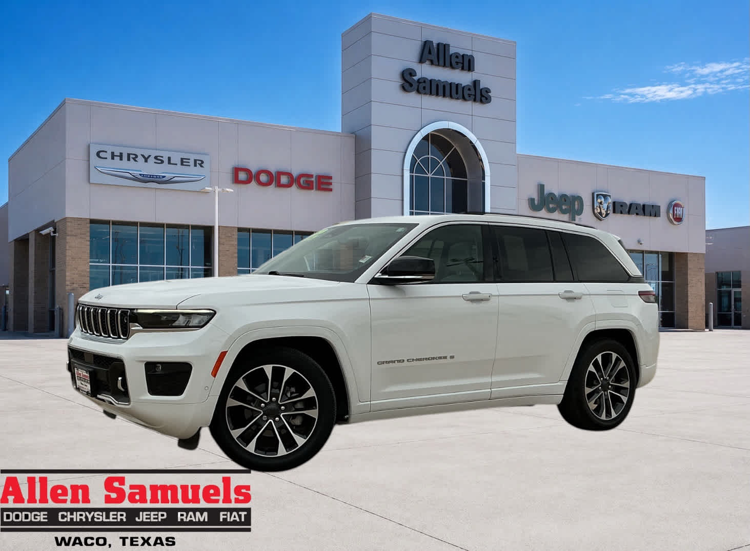 Used Car 2023 Jeep Grand Cherokee  Overland For Sale Under $50,000 In Waco, Texas