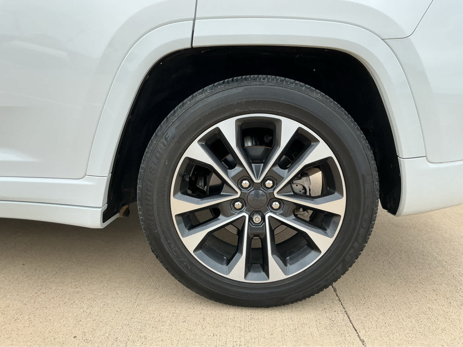 Used Car 2023 Jeep Grand Cherokee  Overland For Sale Under $50,000 In Waco, Texas