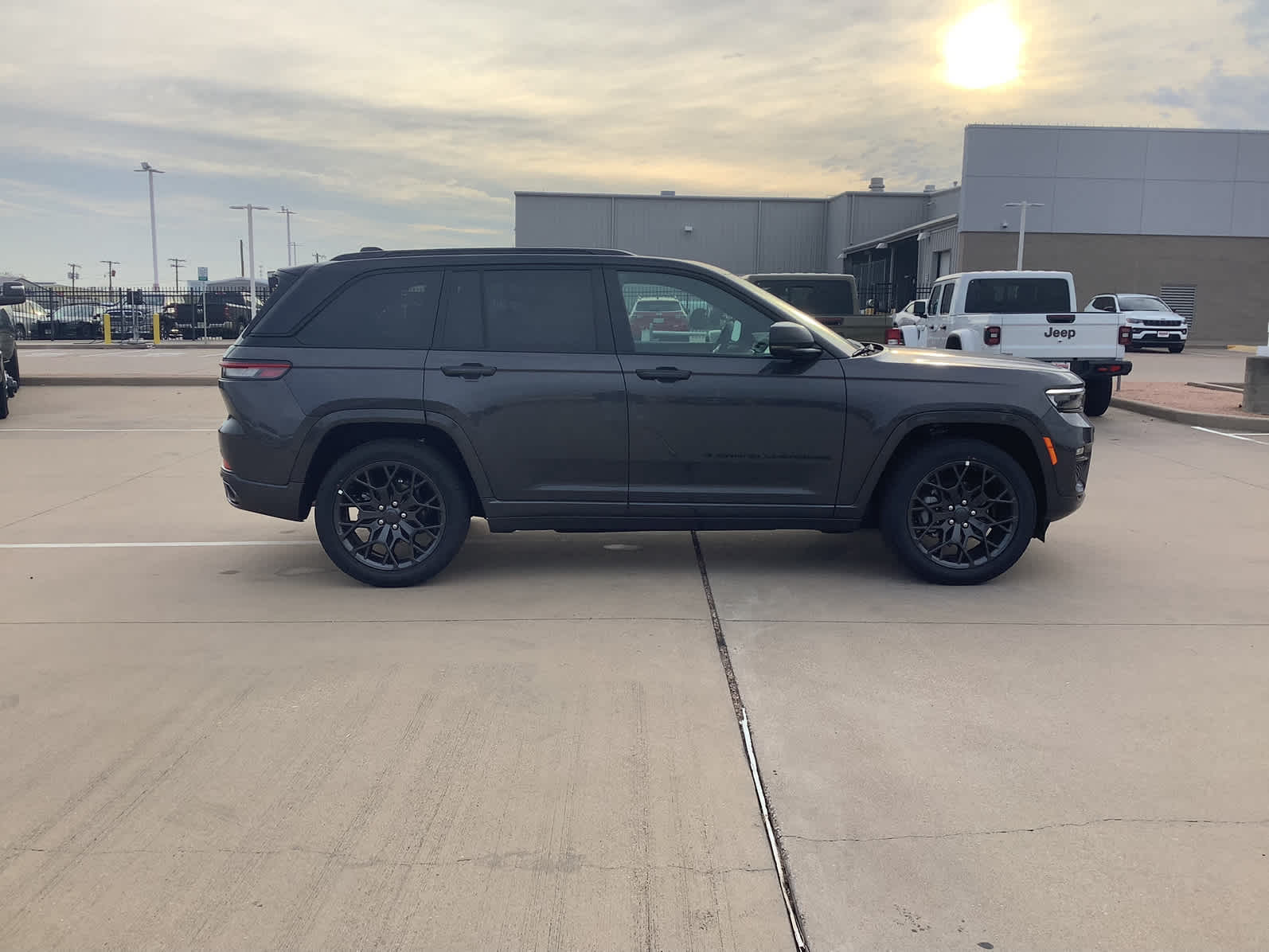 New Car 2025 Jeep Grand Cherokee  Summit Reserve For Sale Under $70,000 In Waco, Texas