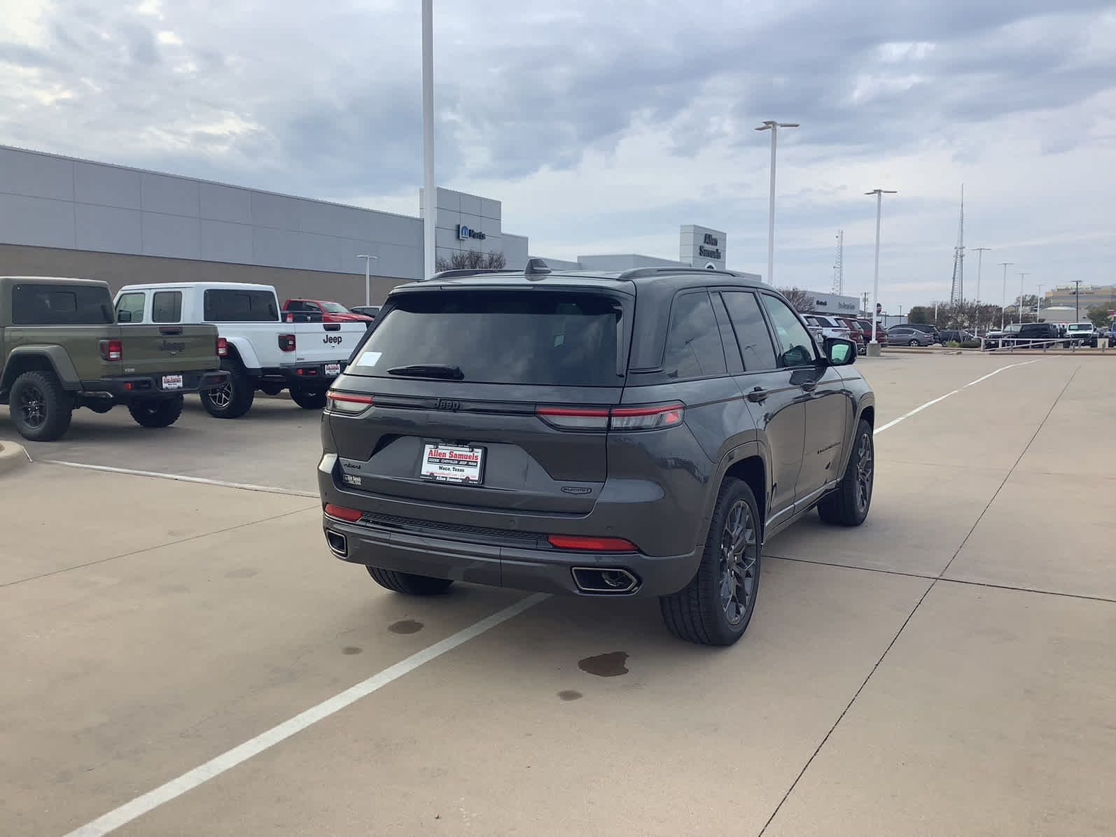 New Car 2025 Jeep Grand Cherokee  Summit Reserve For Sale Under $70,000 In Waco, Texas