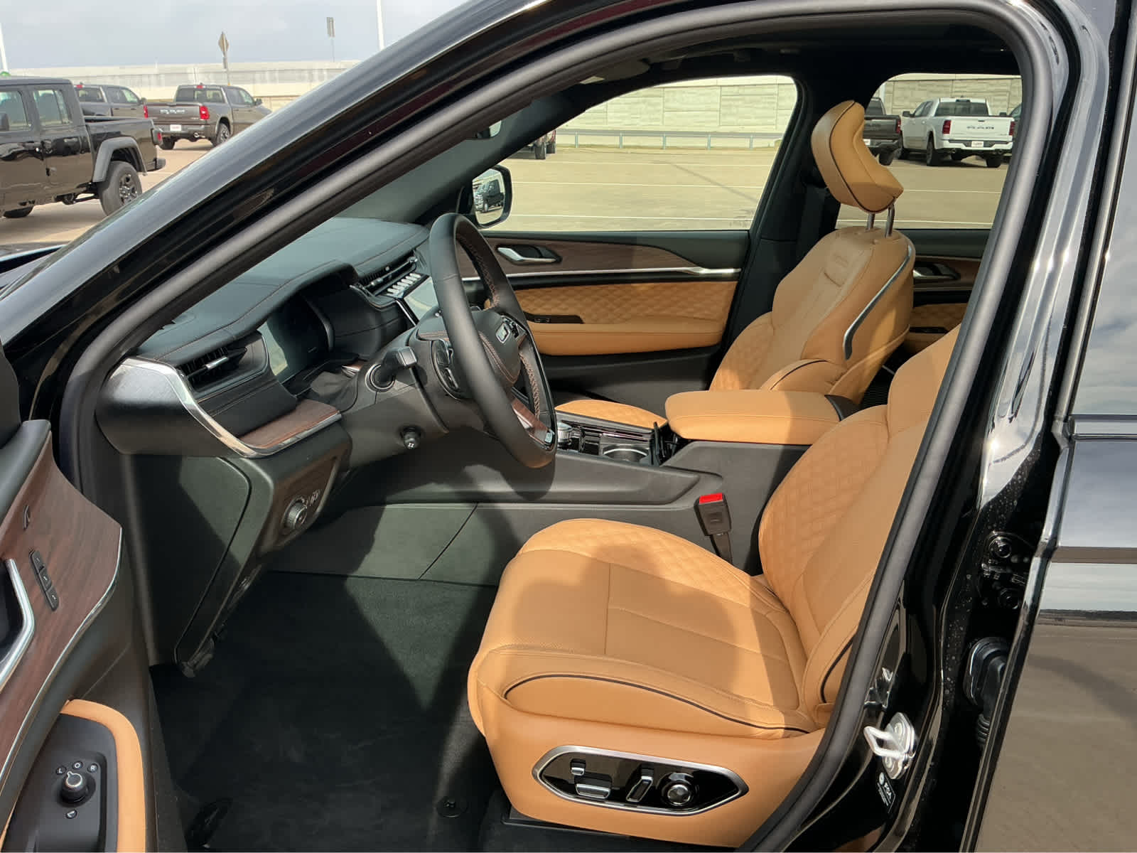 New Car 2025 Jeep Grand Cherokee  Summit For Sale Under $70,000 In Waco, Texas