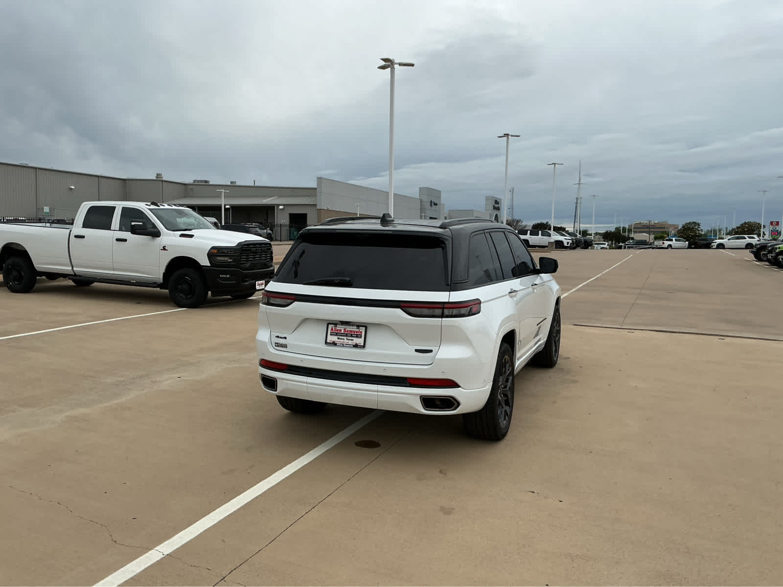 New Car 2025 Jeep Grand Cherokee  Summit Reserve For Sale Under $70,000 In Waco, Texas