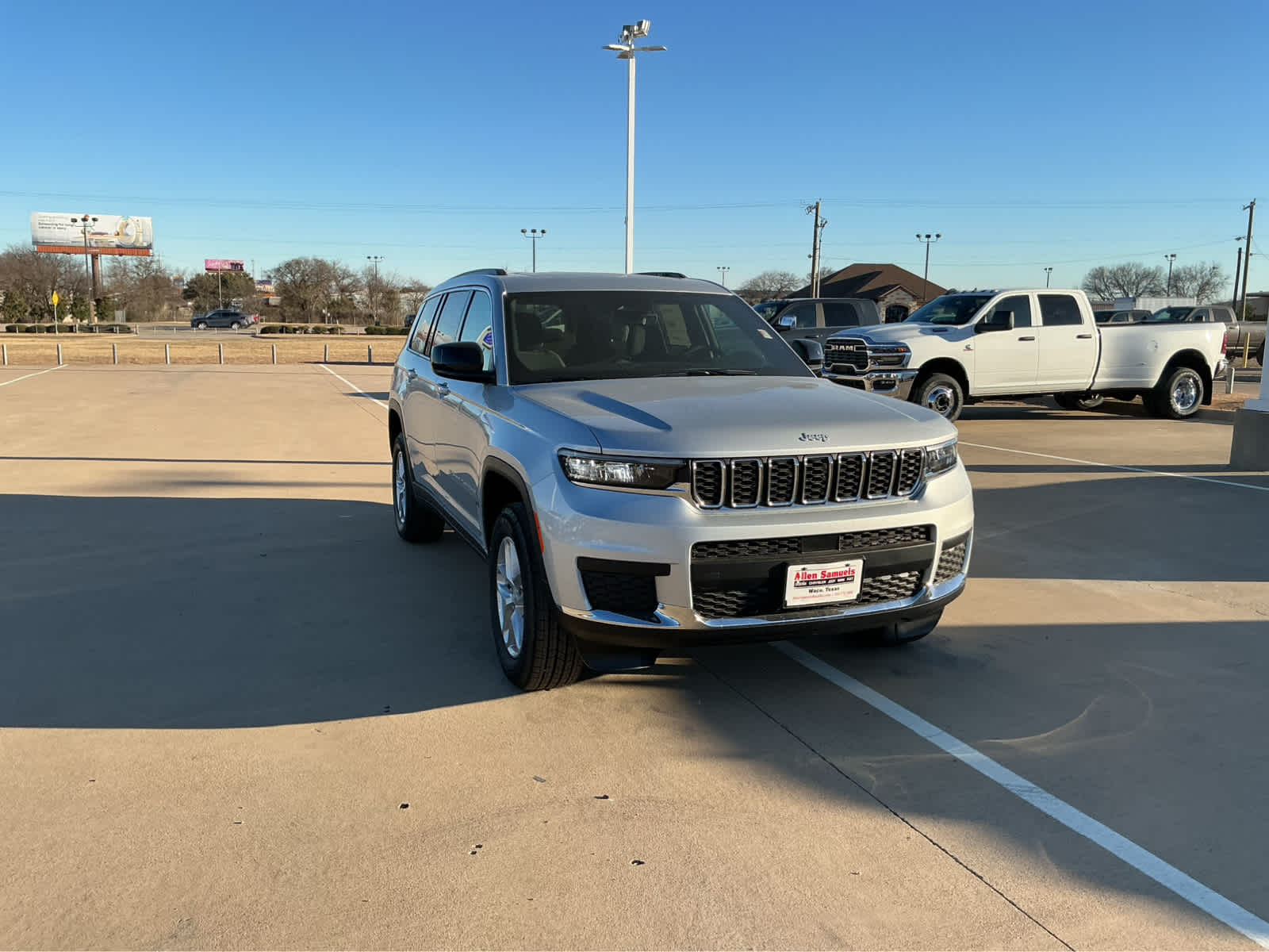 New Car 2025 Jeep Grand Cherokee L  Laredo X For Sale Under $50,000 In Waco, Texas