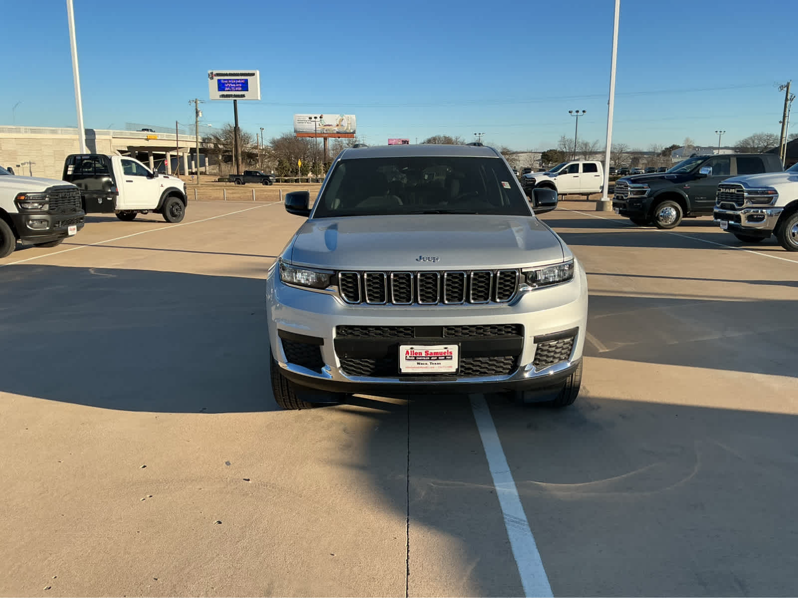 New Car 2025 Jeep Grand Cherokee L  Laredo X For Sale Under $50,000 In Waco, Texas
