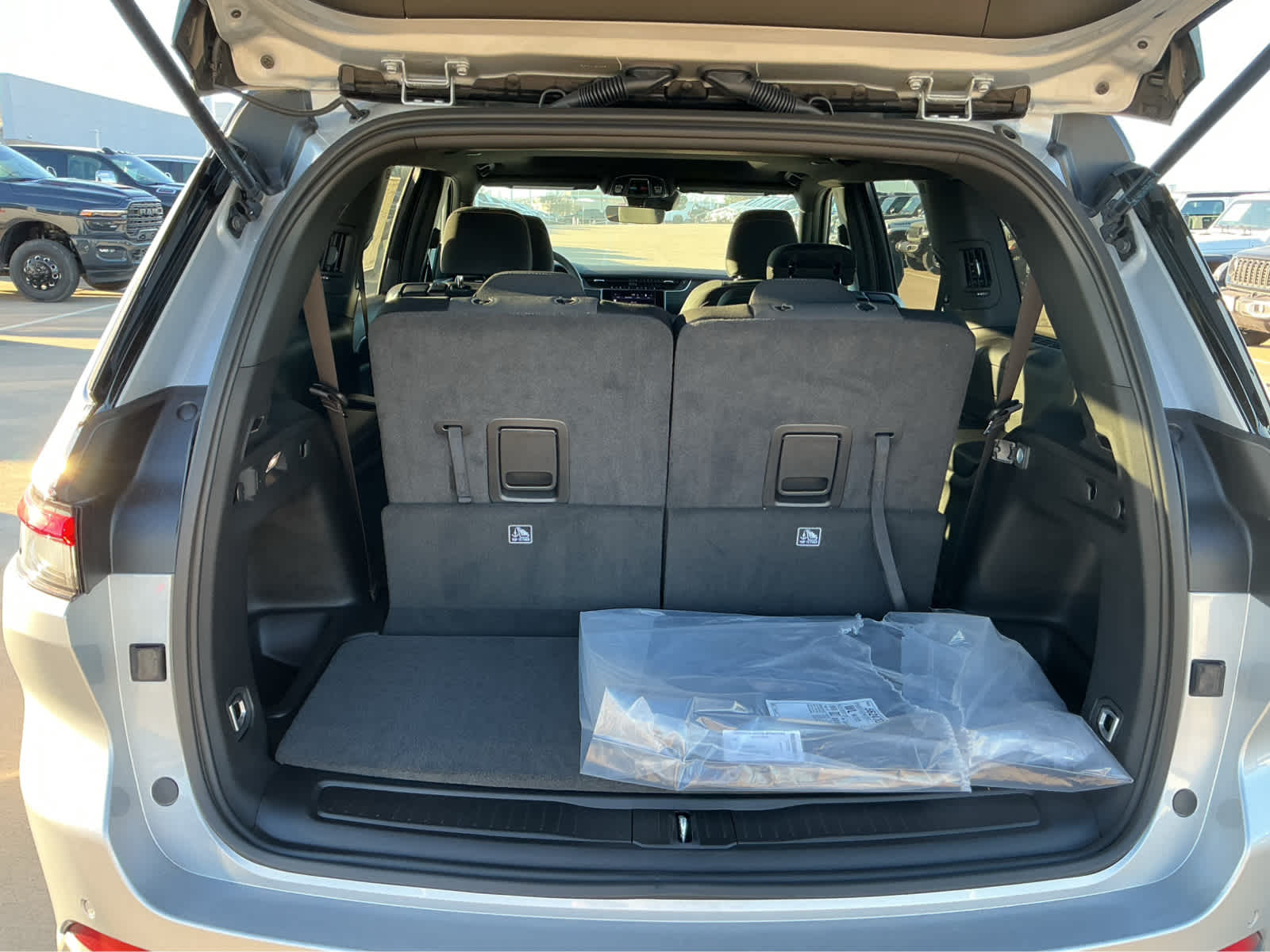 New Car 2025 Jeep Grand Cherokee L  Laredo X For Sale Under $50,000 In Waco, Texas