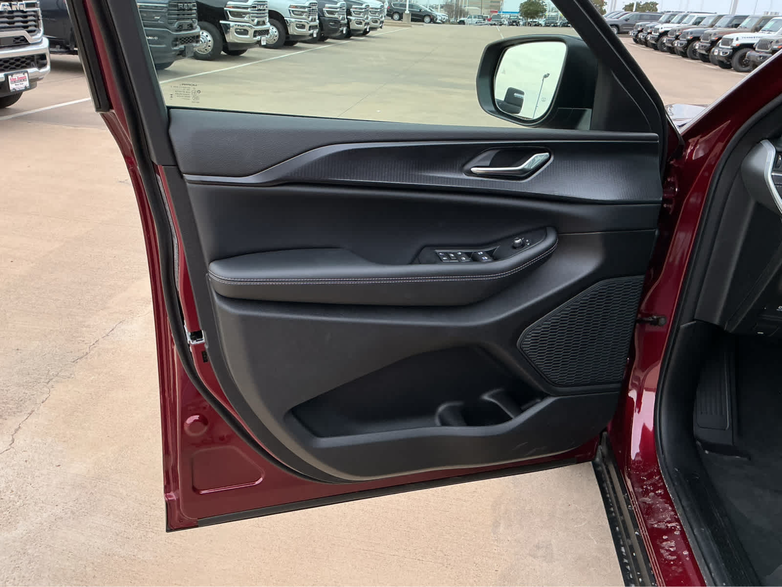 new 2026 Jeep Grand Cherokee L car, priced at $44,710