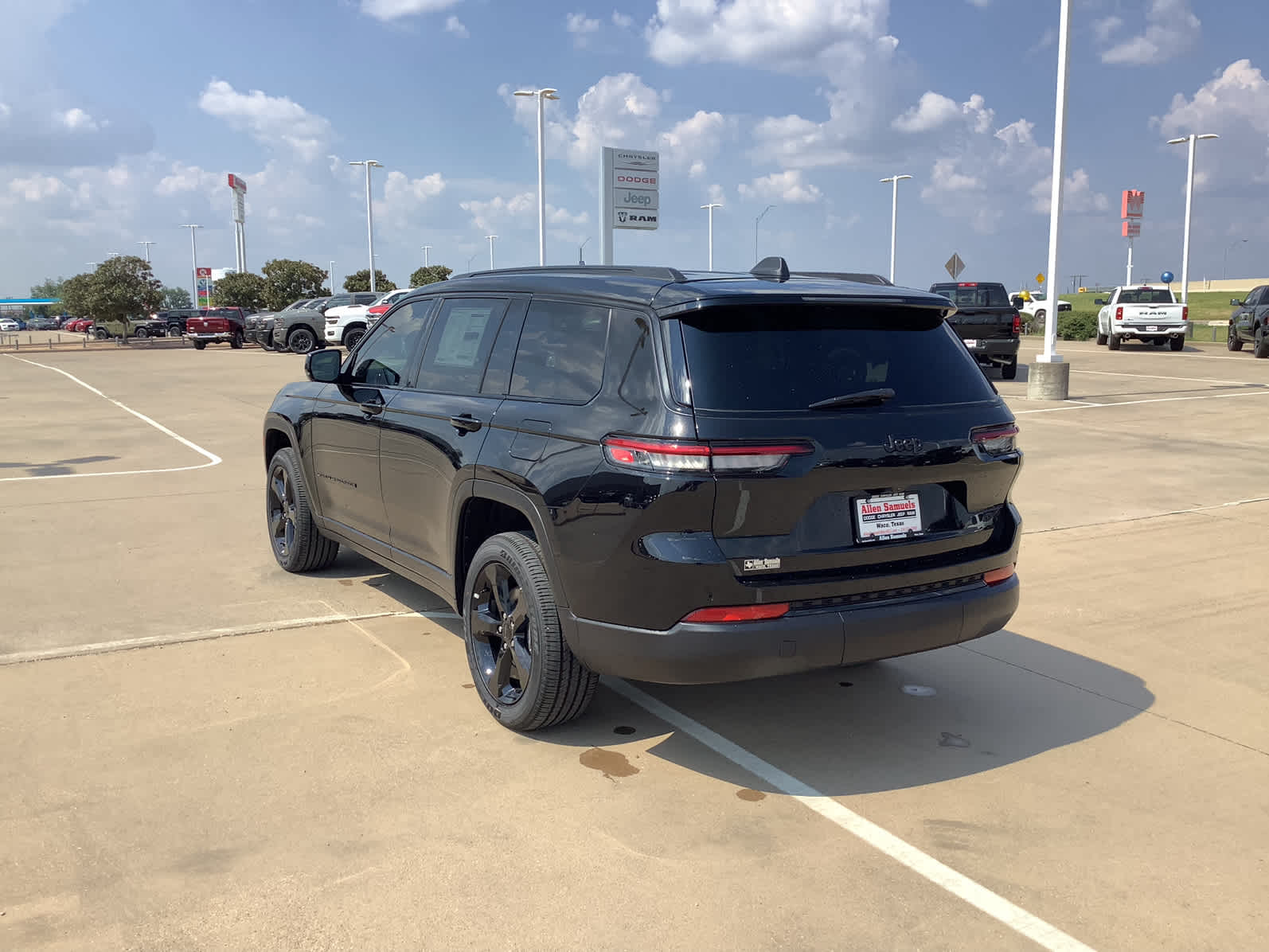 New Car 2025 Jeep Grand Cherokee L  Altitude X For Sale In Waco, Texas