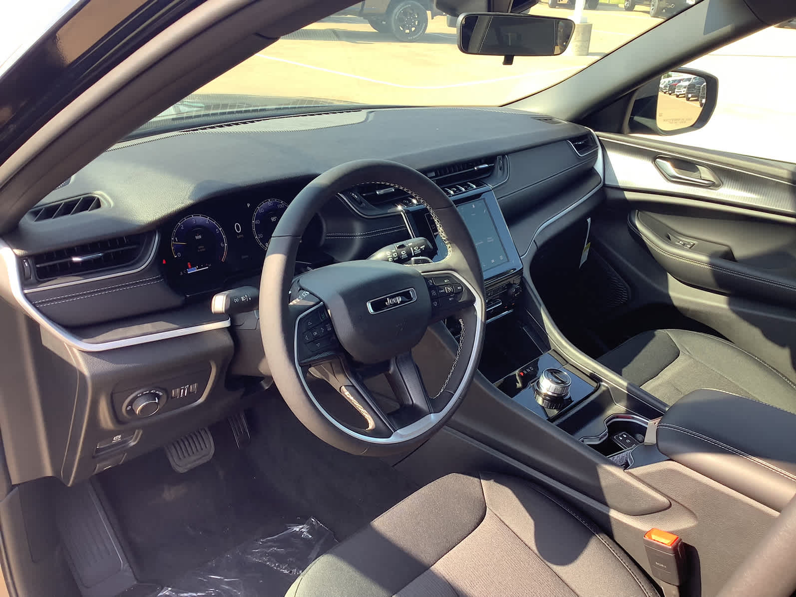 New Car 2025 Jeep Grand Cherokee L  Laredo X For Sale In Waco, Texas