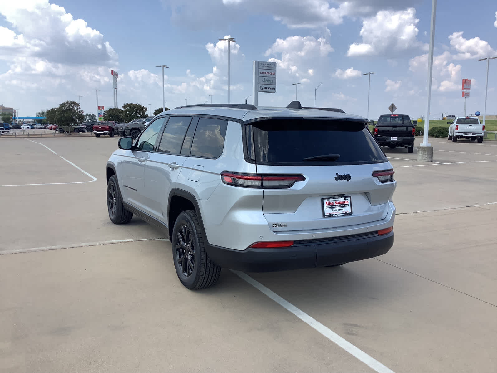 New Car 2025 Jeep Grand Cherokee L  Altitude X For Sale In Waco, Texas