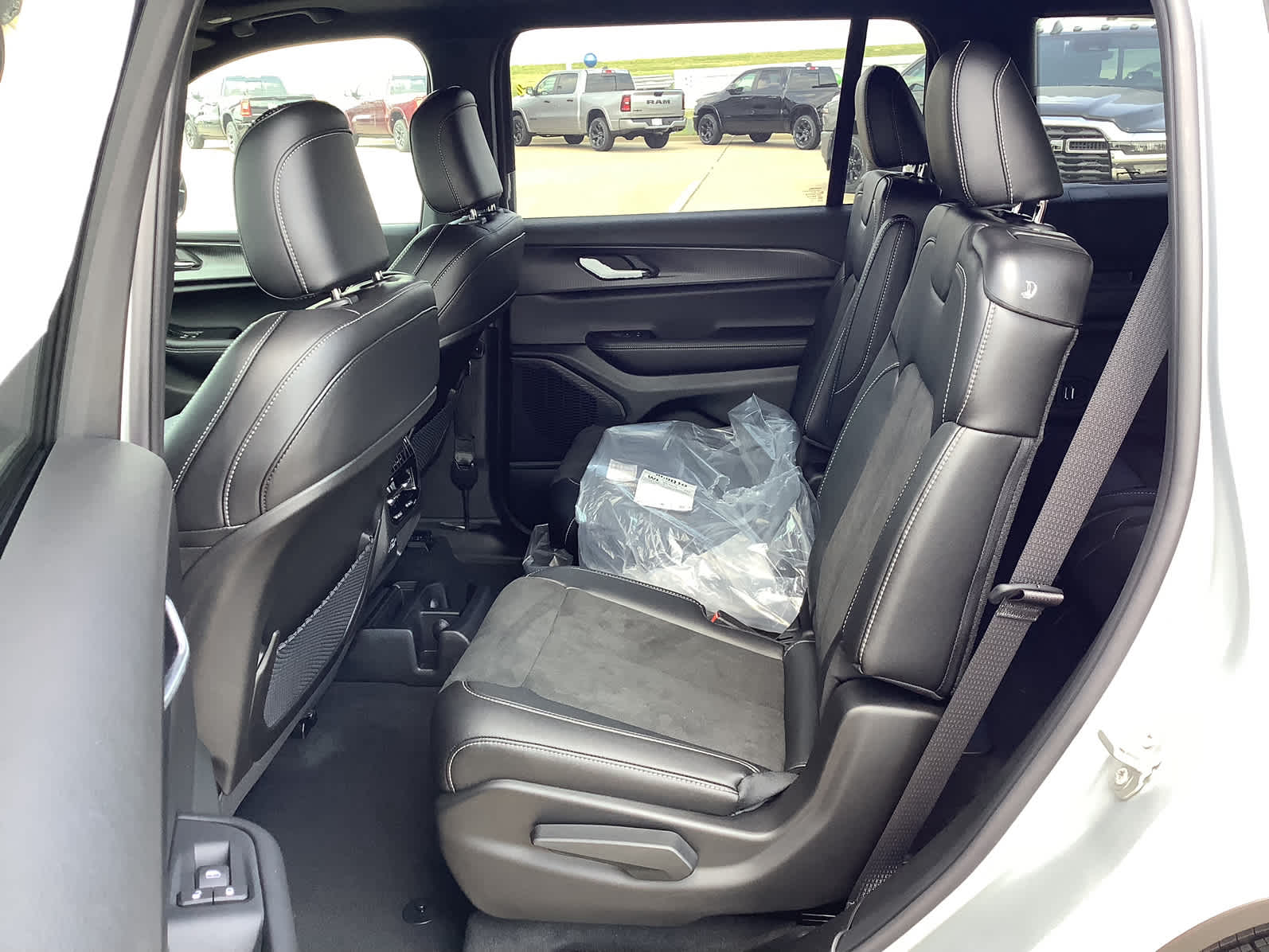 New Car 2025 Jeep Grand Cherokee L  Altitude X For Sale In Waco, Texas
