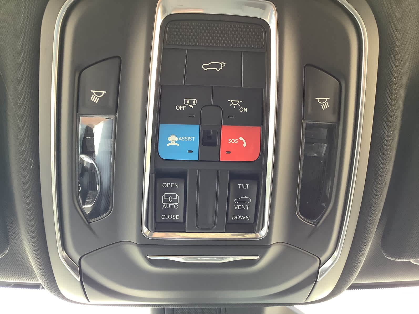 New Car 2025 Jeep Grand Cherokee L  Altitude X For Sale In Waco, Texas