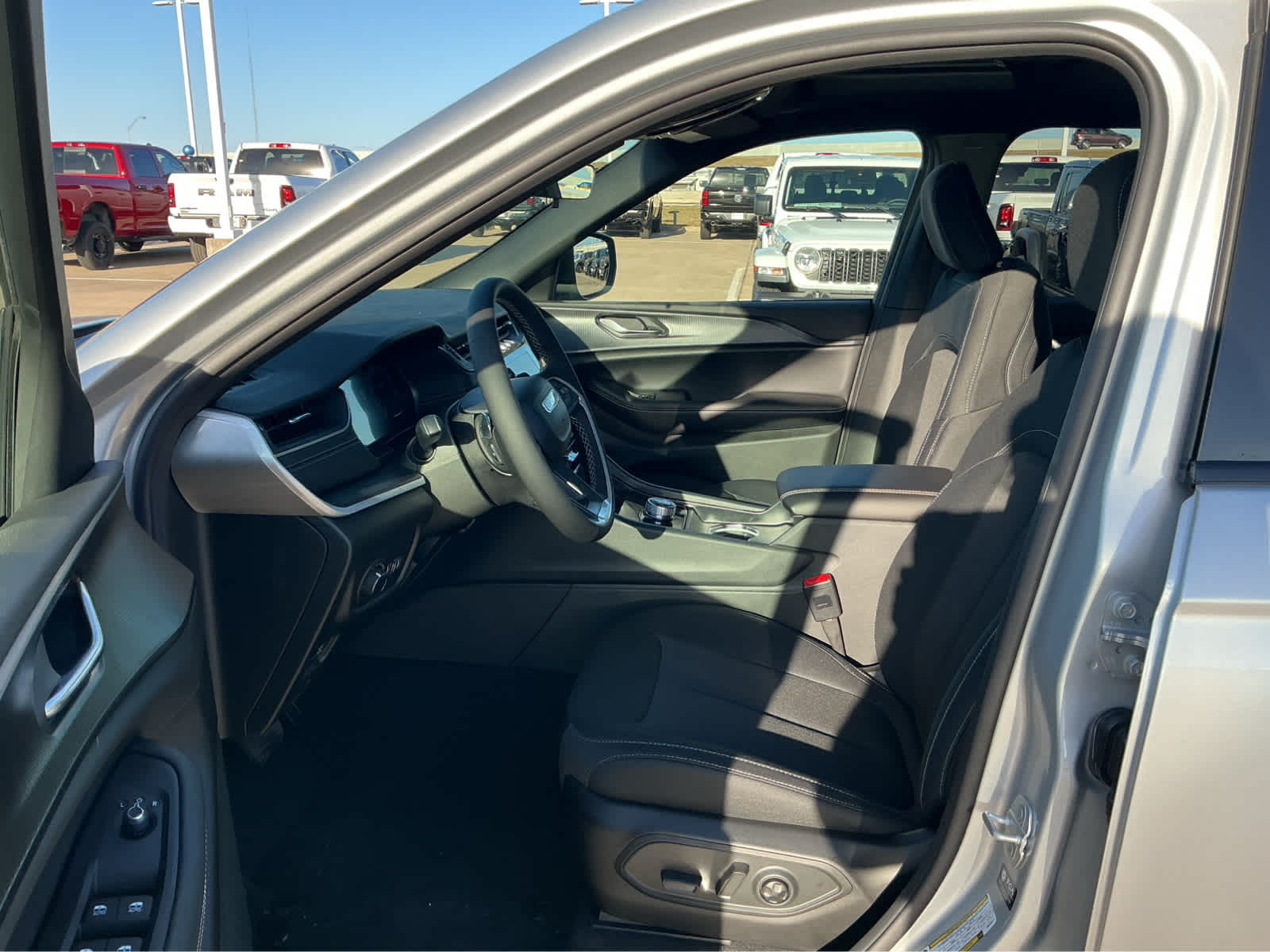 New Car 2025 Jeep Grand Cherokee L  For Sale Under $50,000 In Waco, Texas