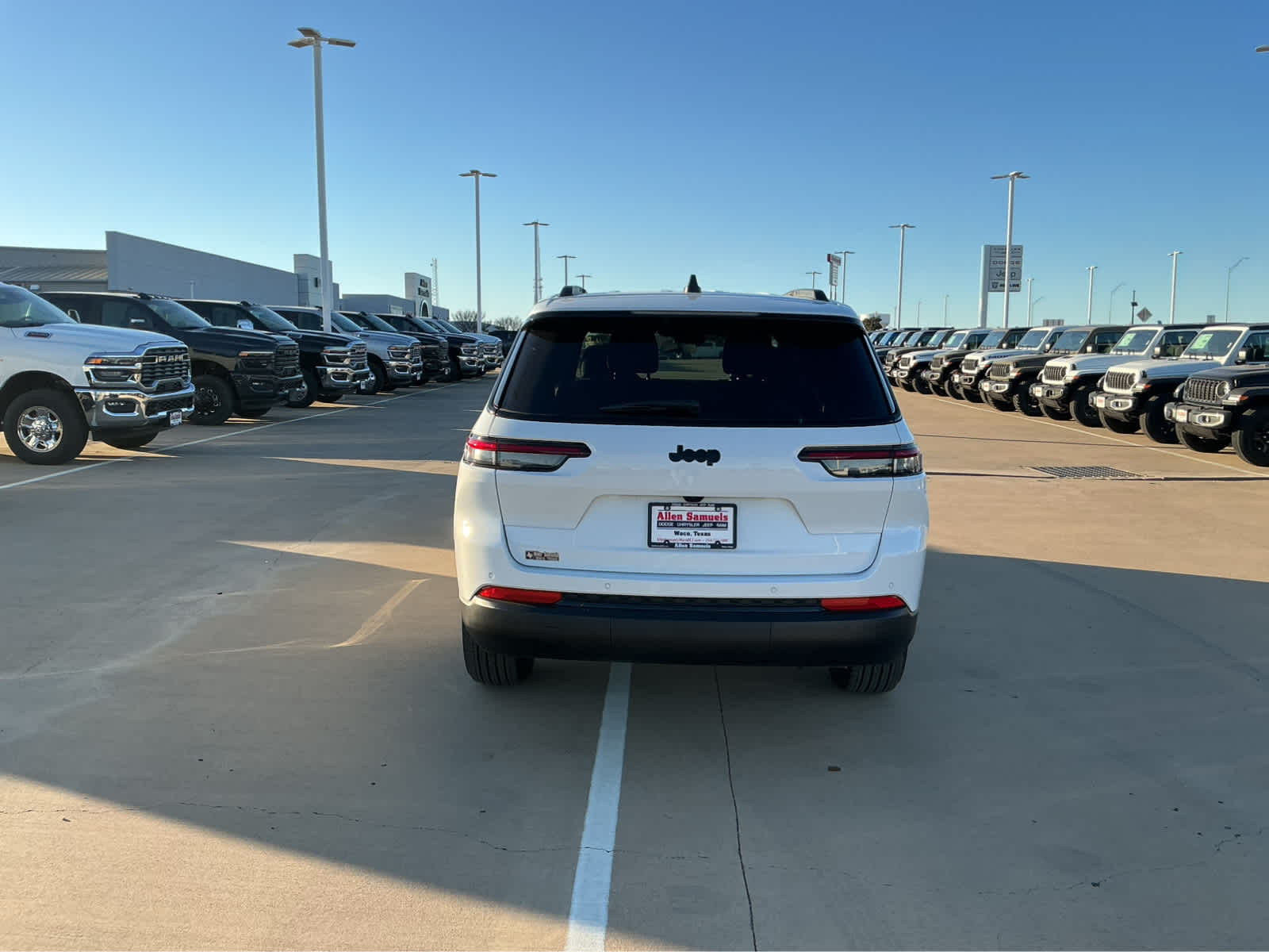 New Car 2025 Jeep Grand Cherokee L  Altitude X For Sale Under $50,000 In Waco, Texas
