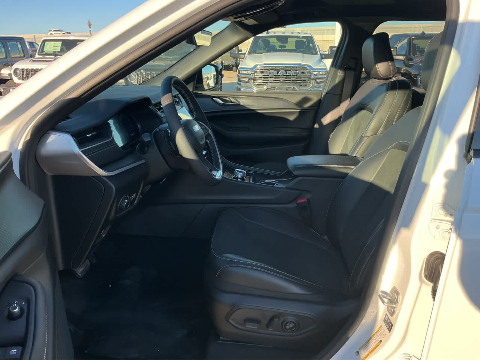 New Car 2025 Jeep Grand Cherokee L  Altitude X For Sale Under $50,000 In Waco, Texas