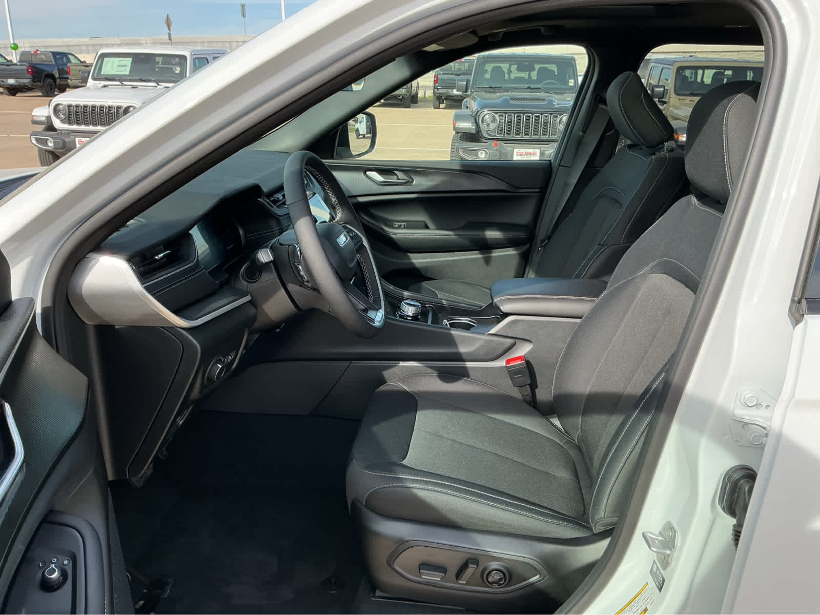 new 2026 Jeep Grand Cherokee L car, priced at $41,708