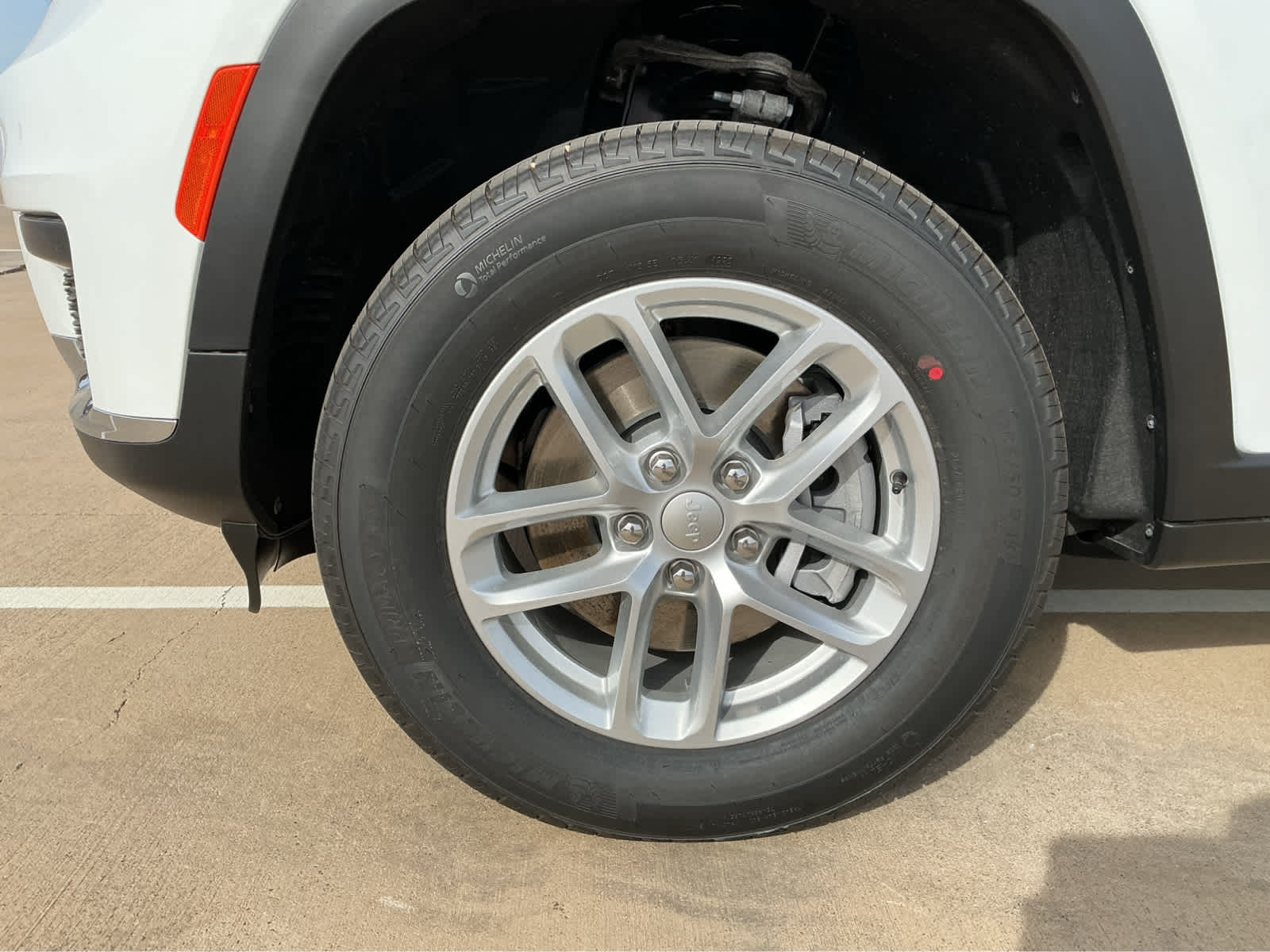 new 2026 Jeep Grand Cherokee L car, priced at $41,708
