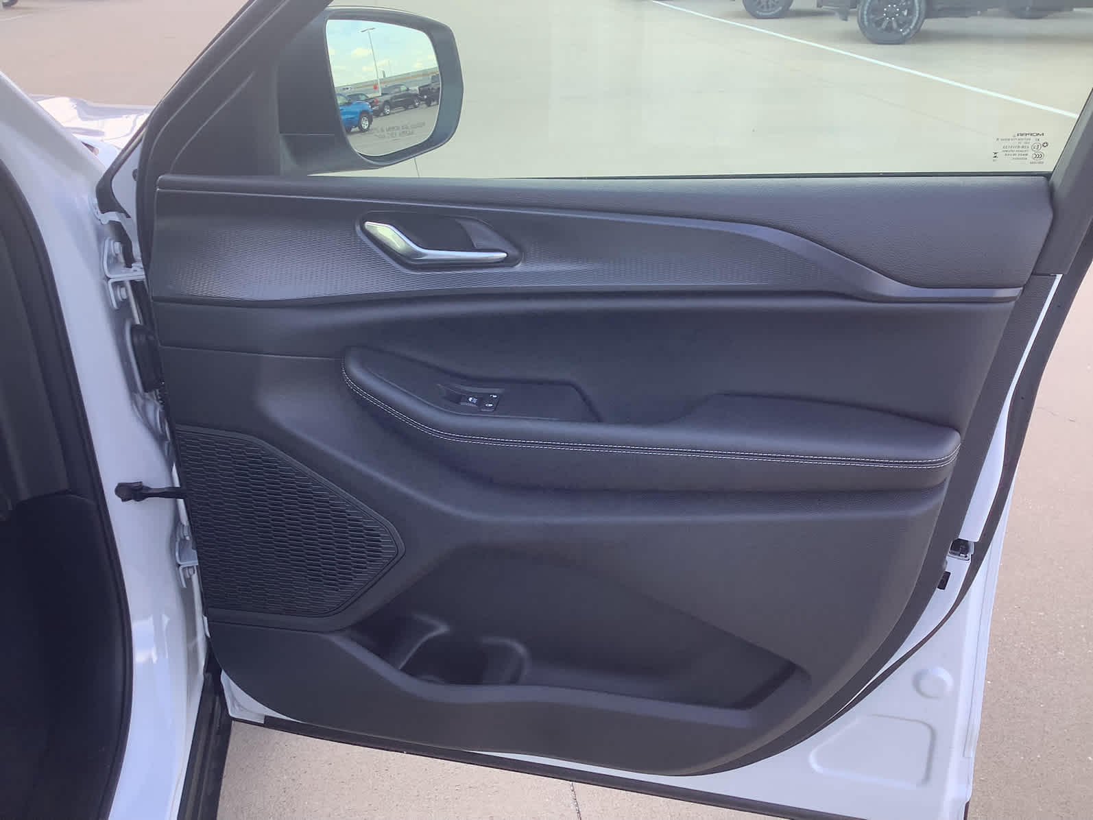 New Car 2025 Jeep Grand Cherokee L  Laredo For Sale Under $40,000 In Waco, Texas