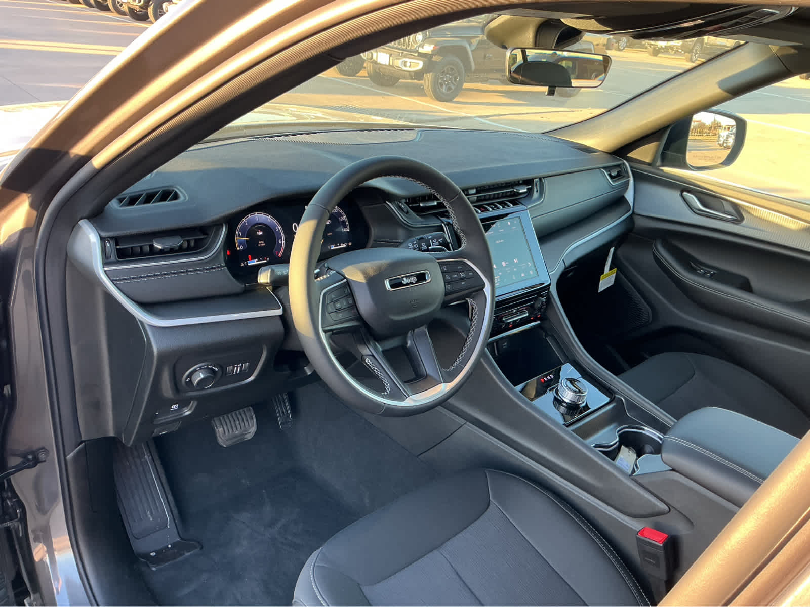 New Car 2025 Jeep Grand Cherokee L  Laredo X For Sale Under $50,000 In Waco, Texas