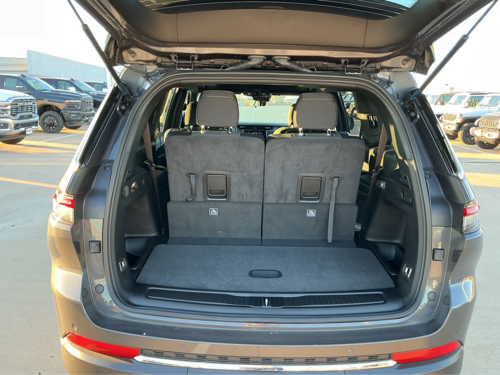 New Car 2025 Jeep Grand Cherokee L  Laredo X For Sale Under $50,000 In Waco, Texas