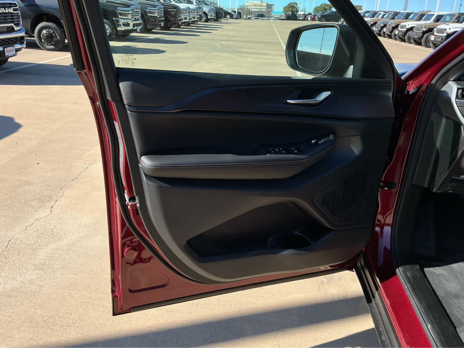 New Car 2025 Jeep Grand Cherokee L  Laredo X For Sale Under $50,000 In Waco, Texas